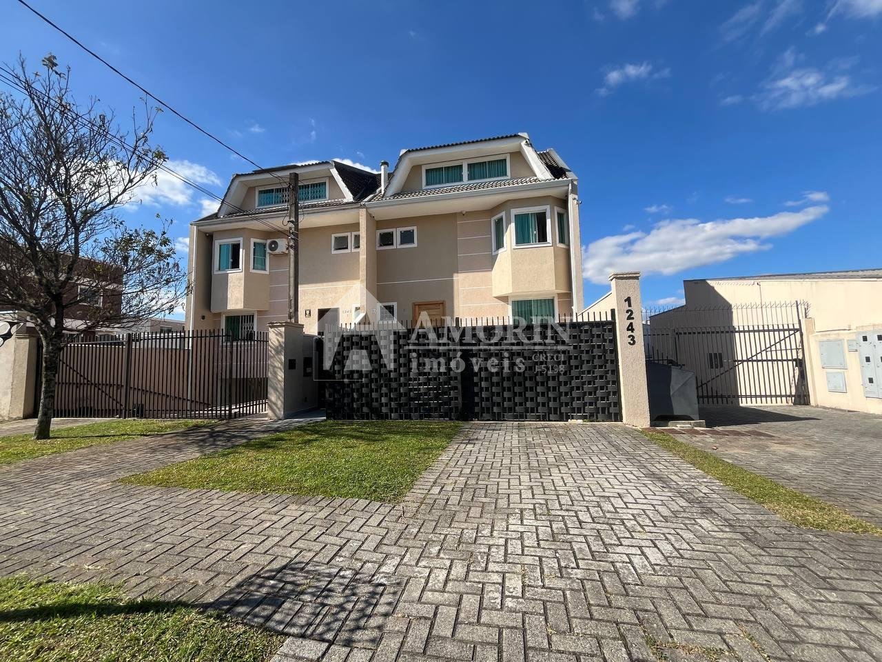 Haras ? venda com 70.000 m  e casa constru?da em Lapa PR
