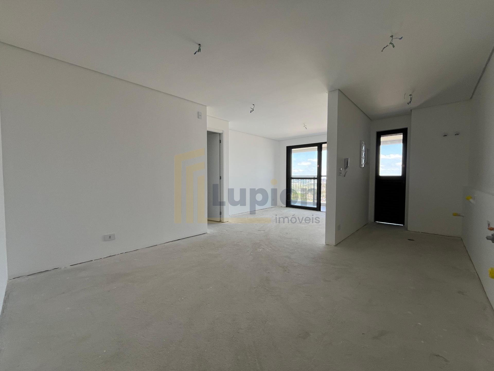 Apartamento, Cristo Rei, CURITIBA - PR