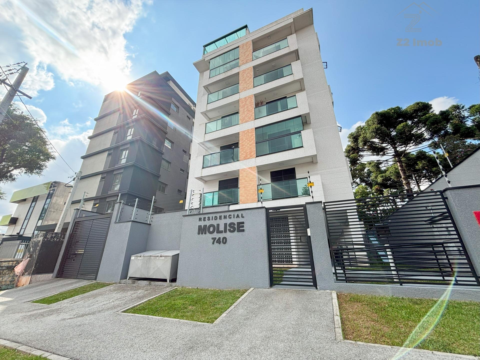 Apartamento de Alto Padrão à Venda em Pinhais | 82 m , Mobilia...