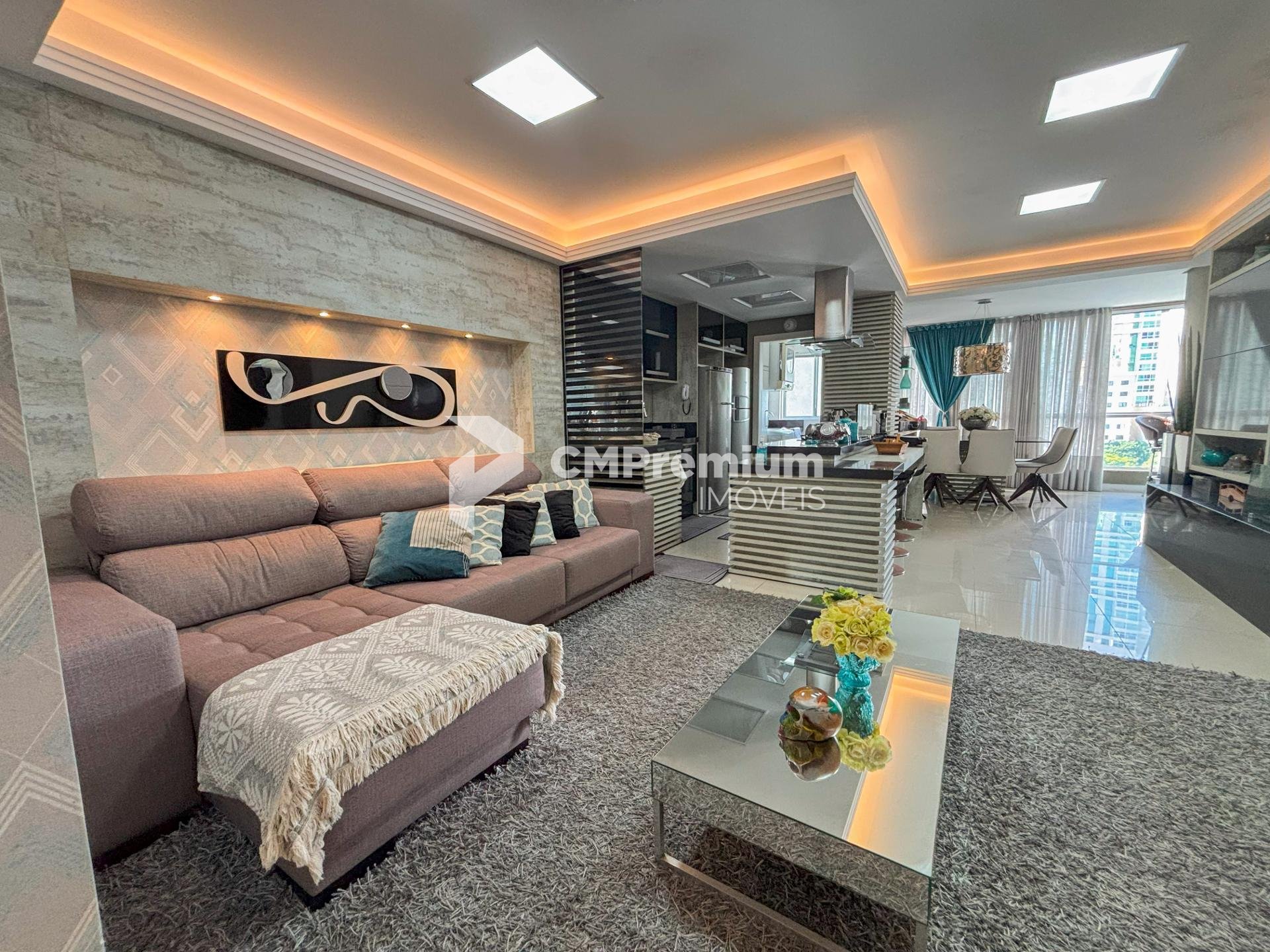 Exclusividade e Luxo  Apartamento Porteira Fechada em Balneári...