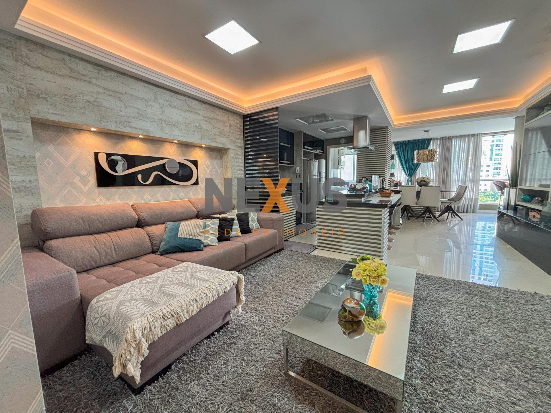 Exclusividade e Luxo  Apartamento Porteira Fechada em Balneári...