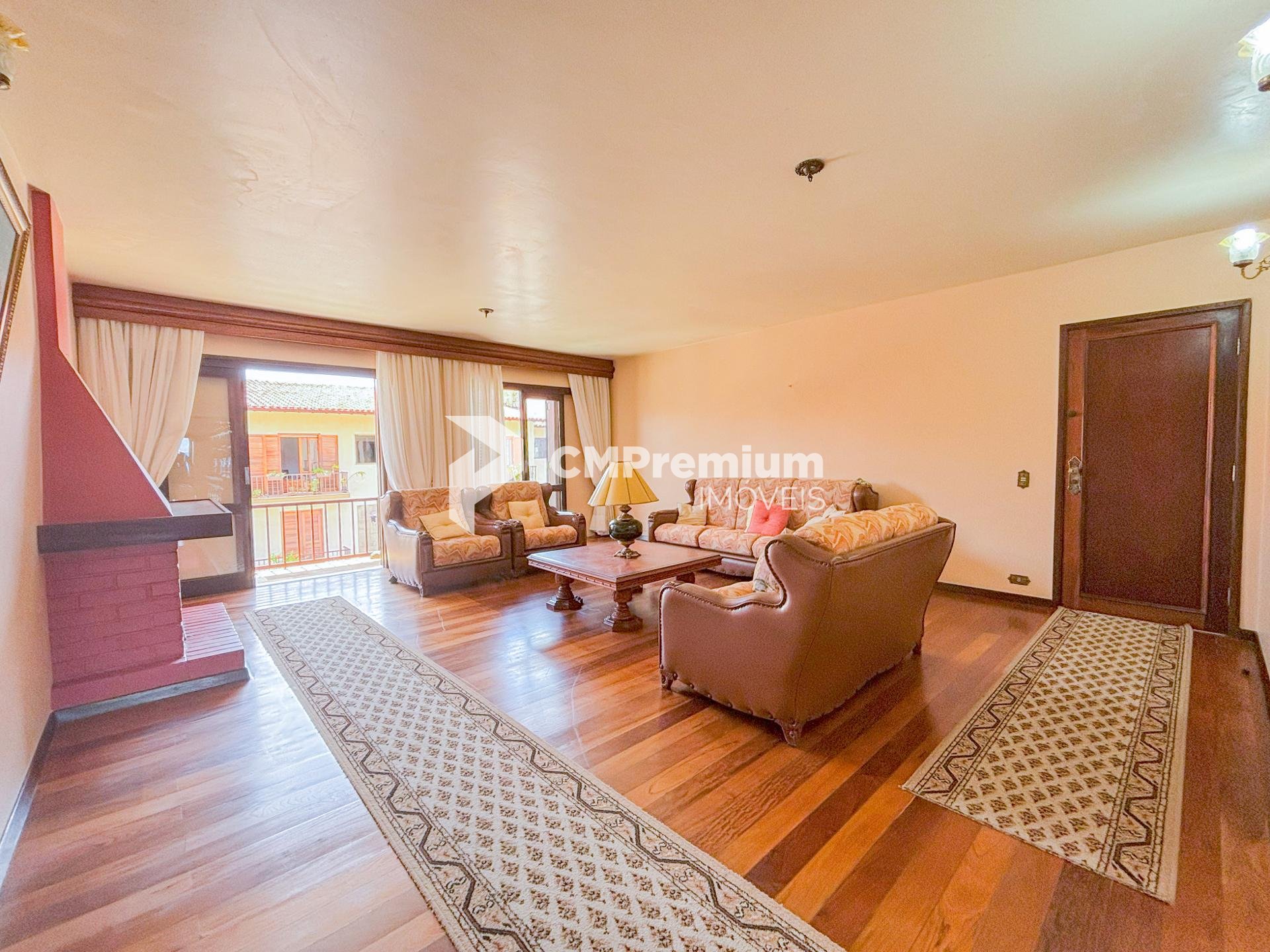 Apartamento com Lareira e Suíte no Tarumã | 166 m  com Varanda...