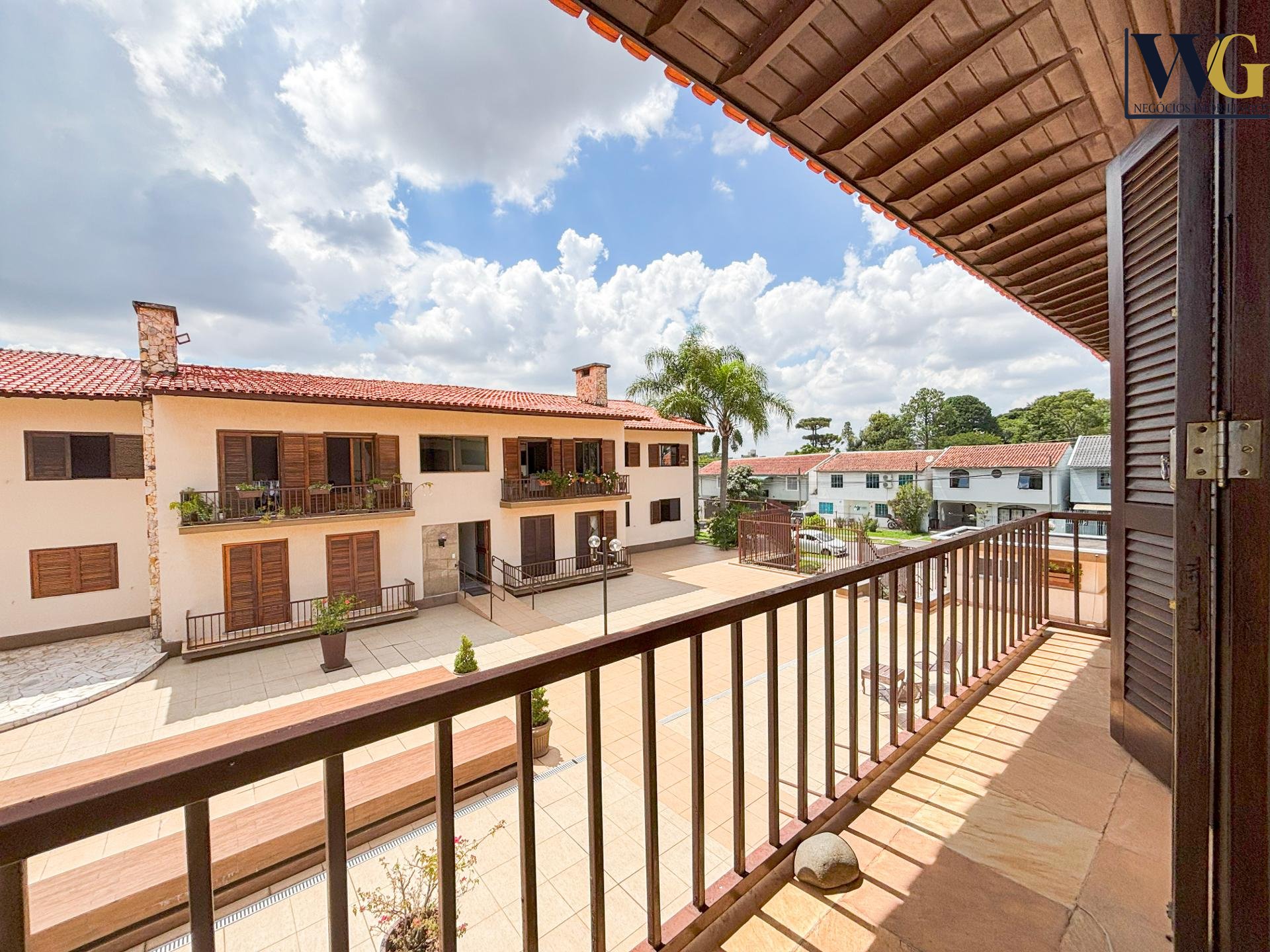 Apartamento com Lareira e Suíte no Tarumã | 166 m  com Varanda...