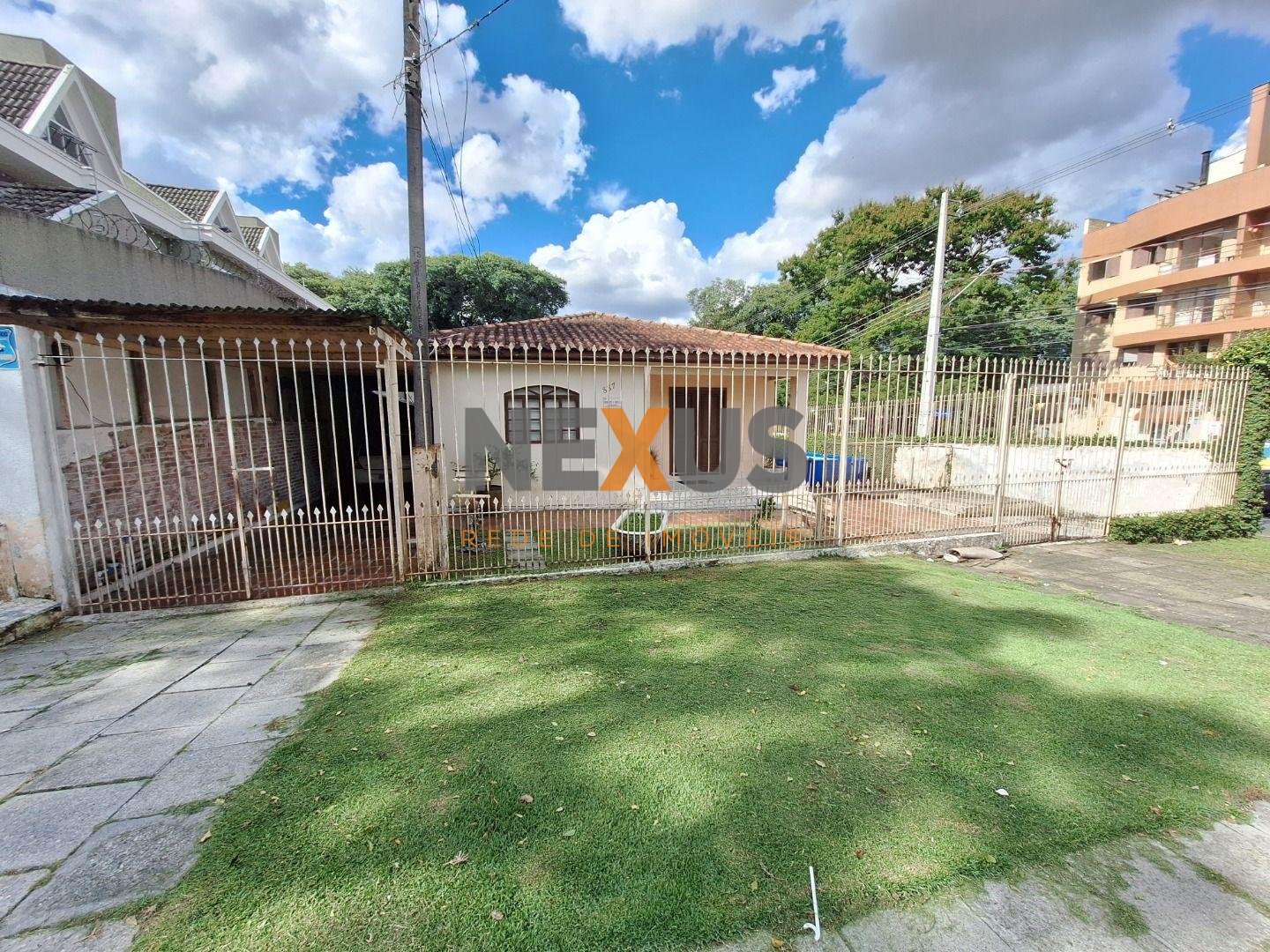 Terreno de Esquina à Venda no Água Verde  416 m  em Localizaç...