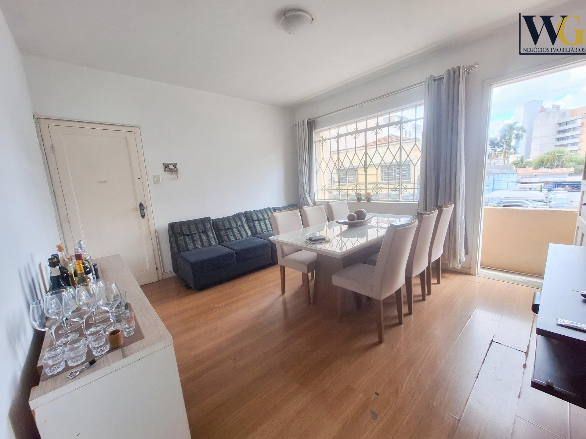 Apartamento Amplo à Venda no Centro de Curitiba  115 m  na Ru...