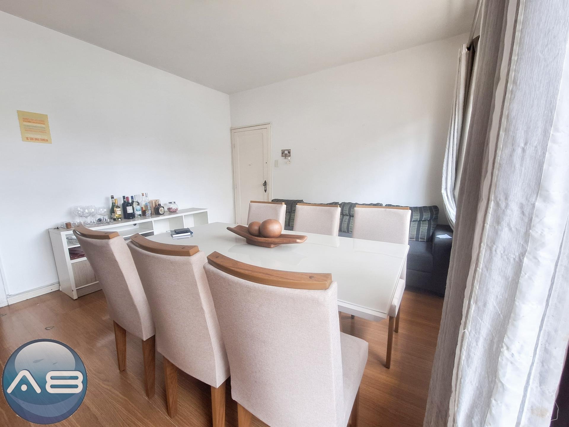 Apartamento Amplo ? Venda no Centro de Curitiba ? 115 m  na Ru...