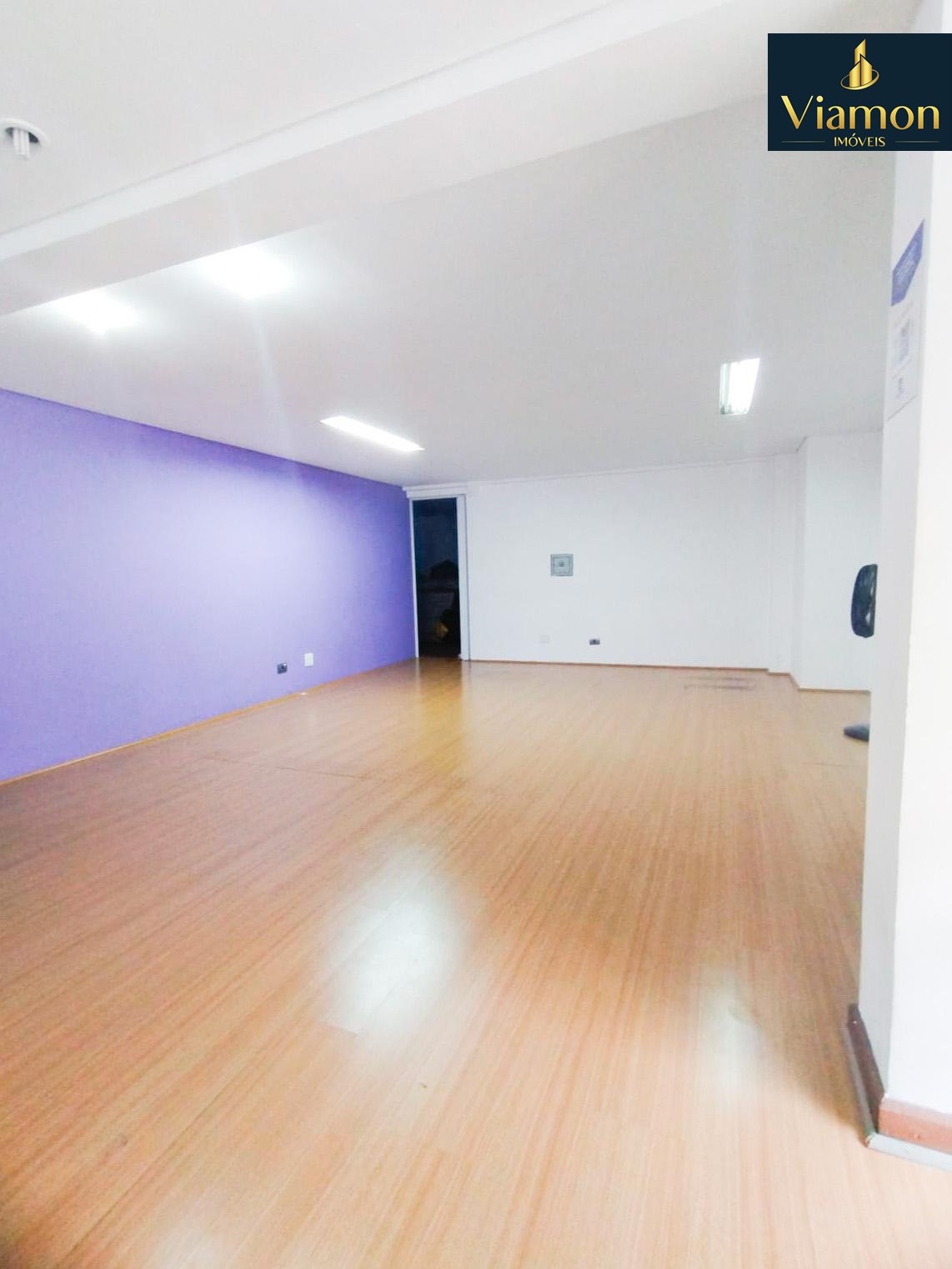 Loja Comercial à Venda na Rua 13 de Maio  Centro de Curitiba, ...