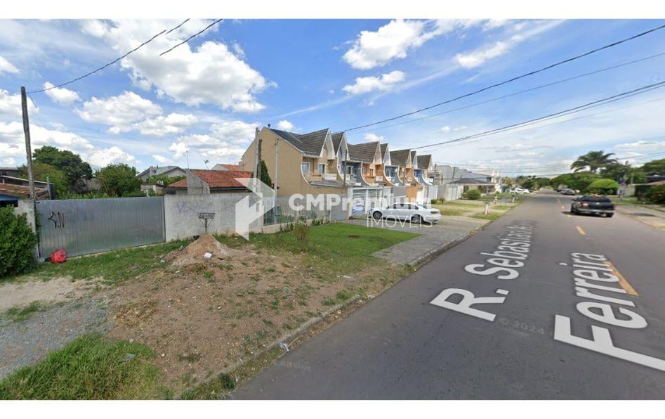 Terreno de 500 m  à Venda no Bairro Alto  ZR2, Plano e Bem Lo...