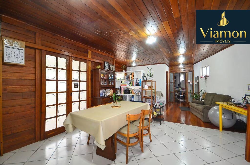 Casa com Galpão em Terreno ZR-2 à Venda | Barreirinha