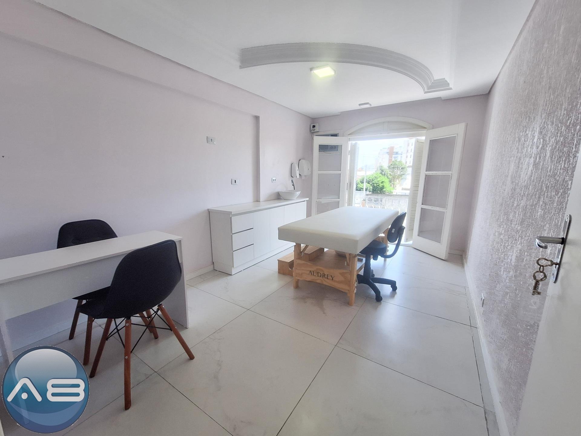 Sala Equipada com Maca e Cadeiras para Loca??o no Centro Cl?ni...
