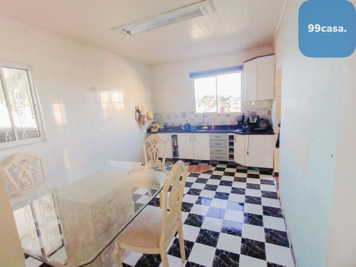 Residência Ampla com Piscina e Vista para a Natureza  Vila Gi...