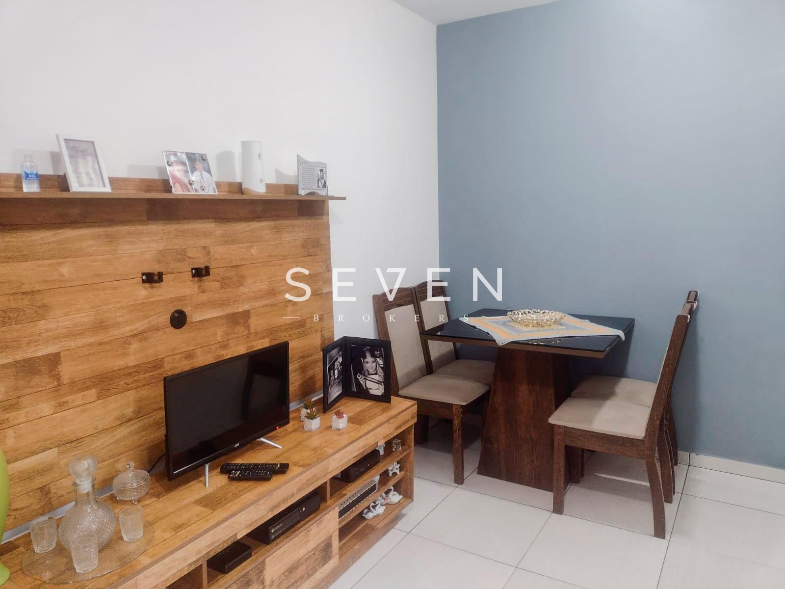 Apartamento Térreo com 3 Quartos à Venda no Bairro São Gabriel...
