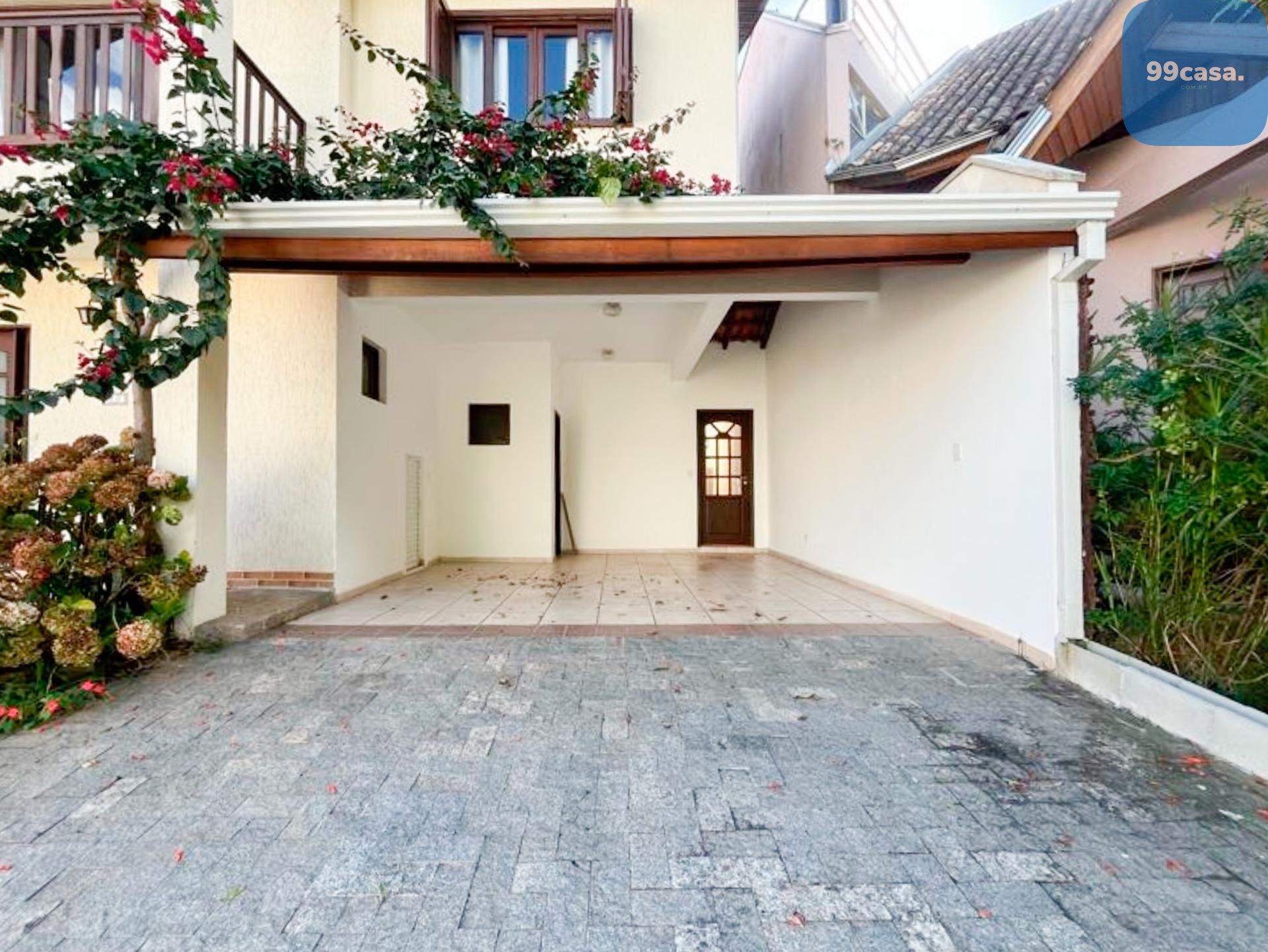 Casa em Condomínio à Venda no Abranches | Curitiba | Suíte Mas...