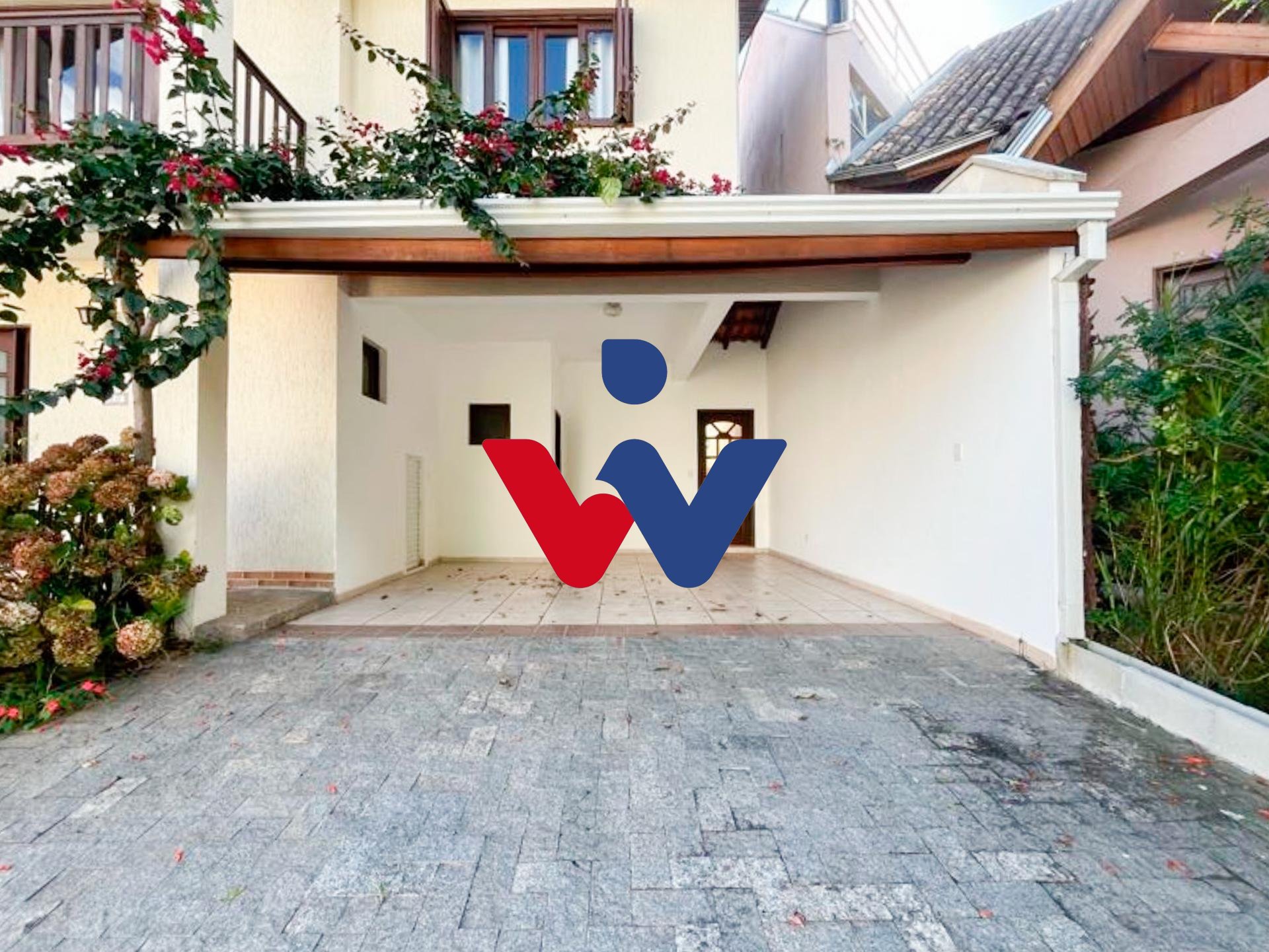 Casa em Condomínio à Venda no Abranches | Curitiba | Suíte Mas...