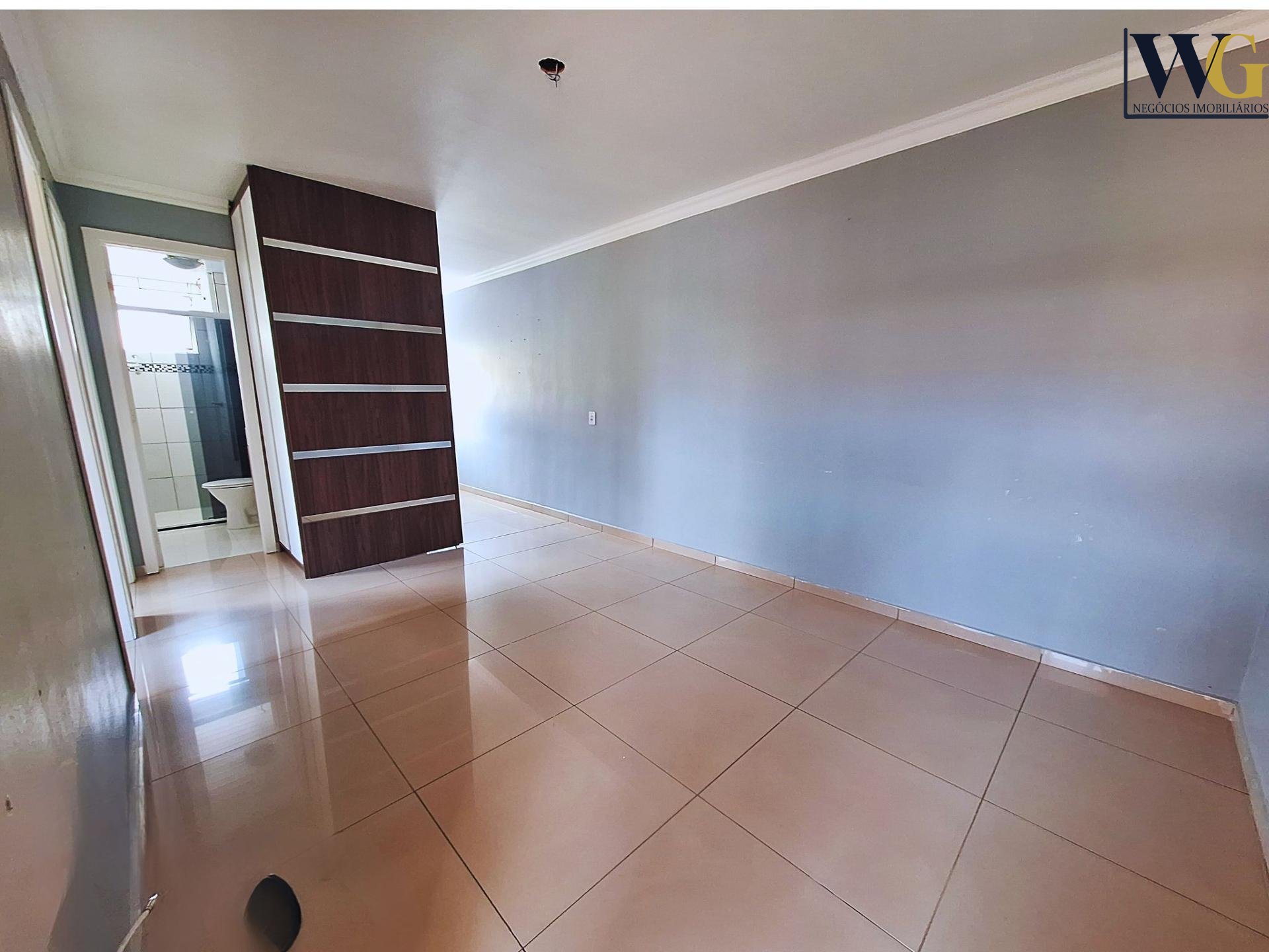 Apartamento Semi Mobiliado com 2 Quartos à Venda no Residencia...