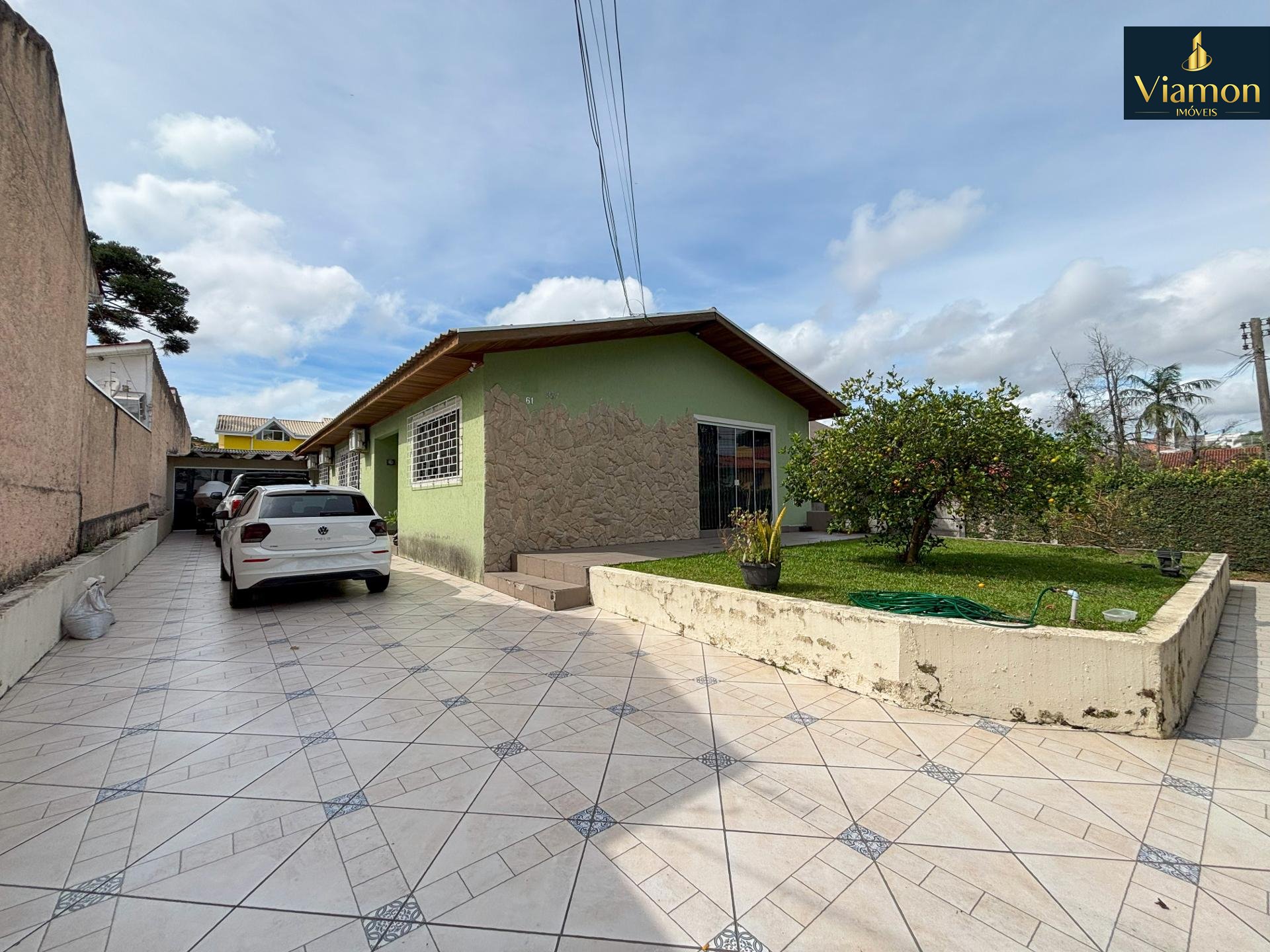Casa à venda no Centro de Pinhais com 3 quartos, área gourmet ...