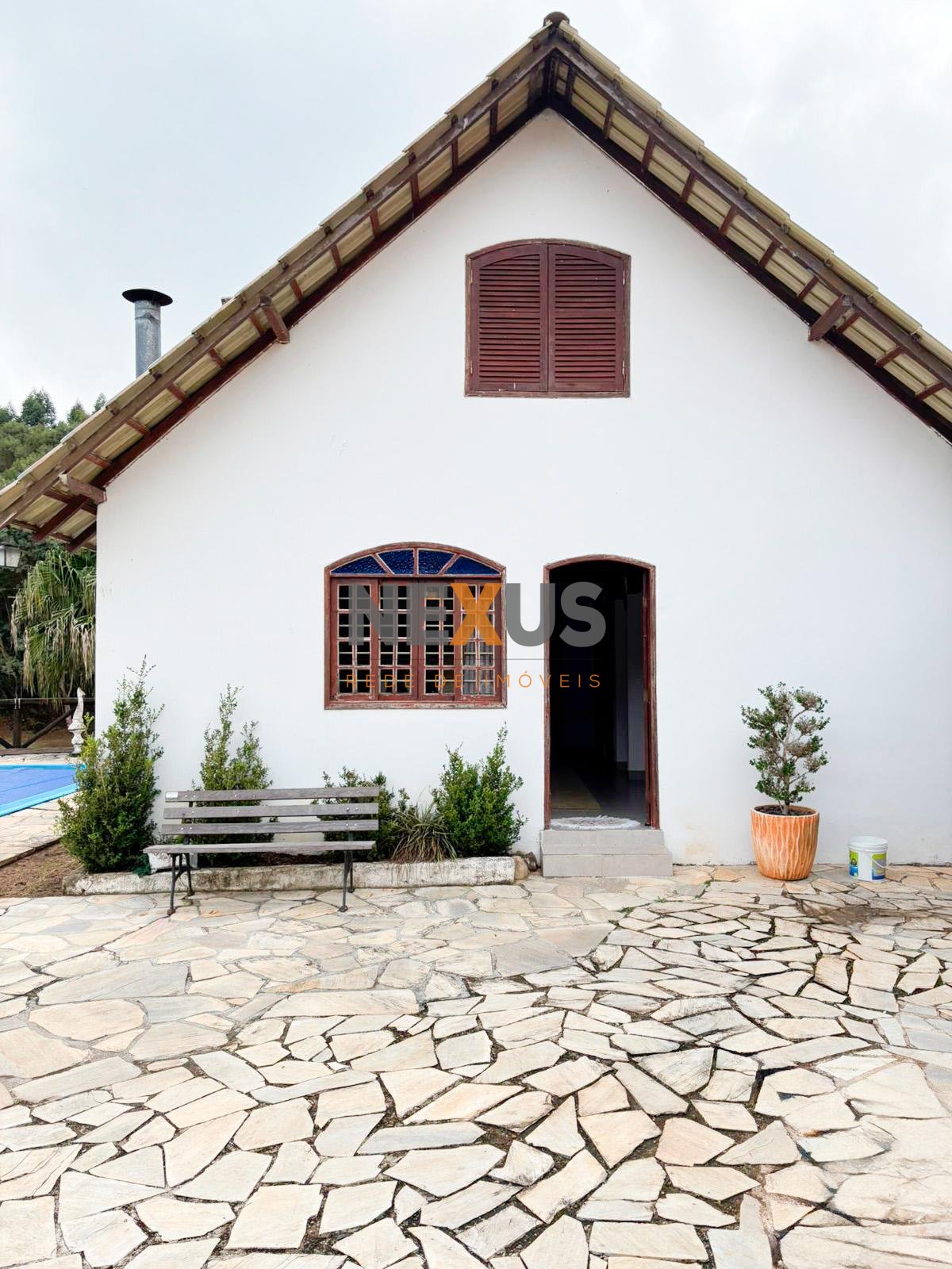Fazenda com 77,95 Hectares, Casa com Piscina e R  2 Milhões em...