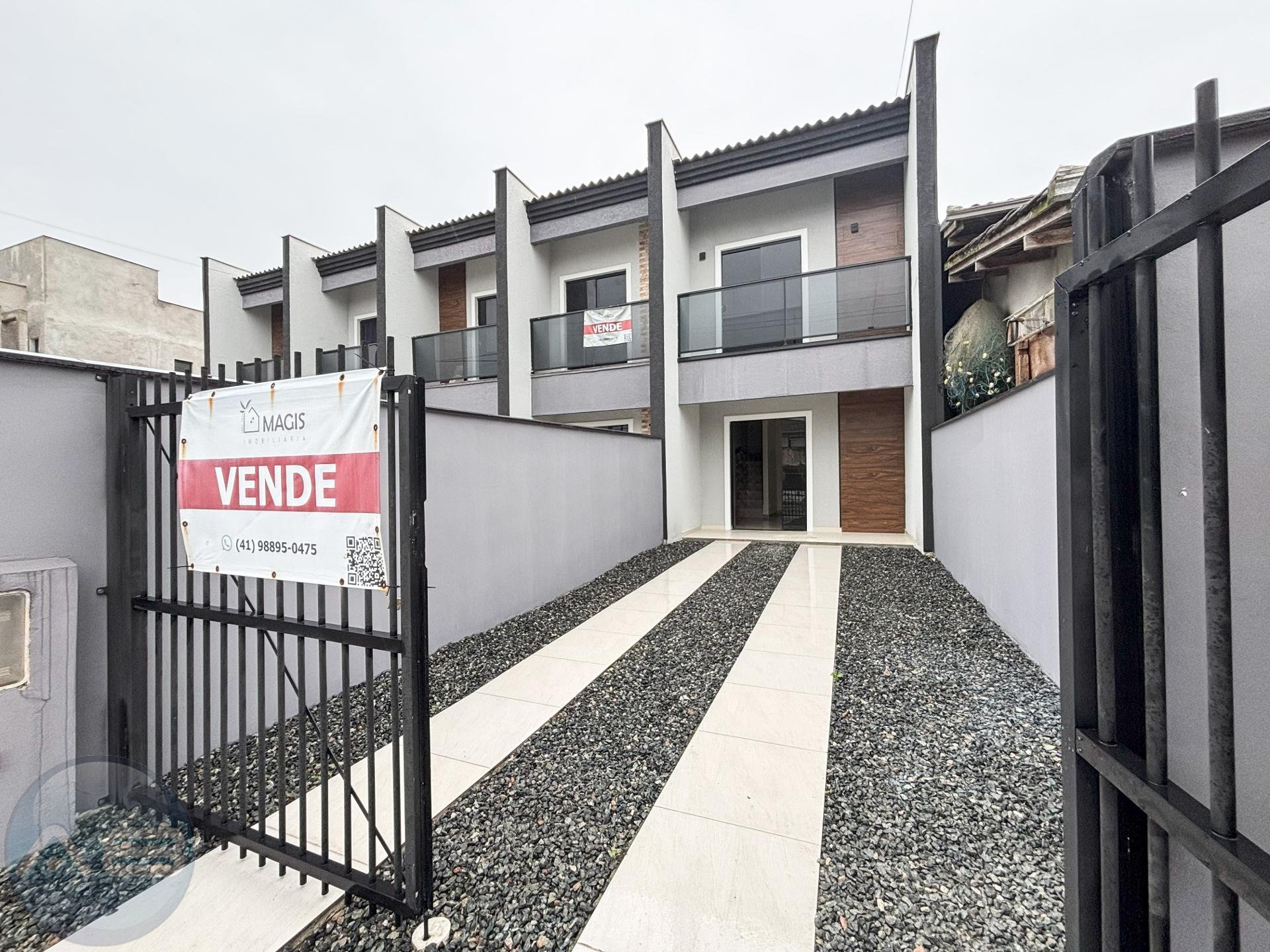 Sobrado Novo ? Venda no Bairro Aventureiros | Joinville | Pron...
