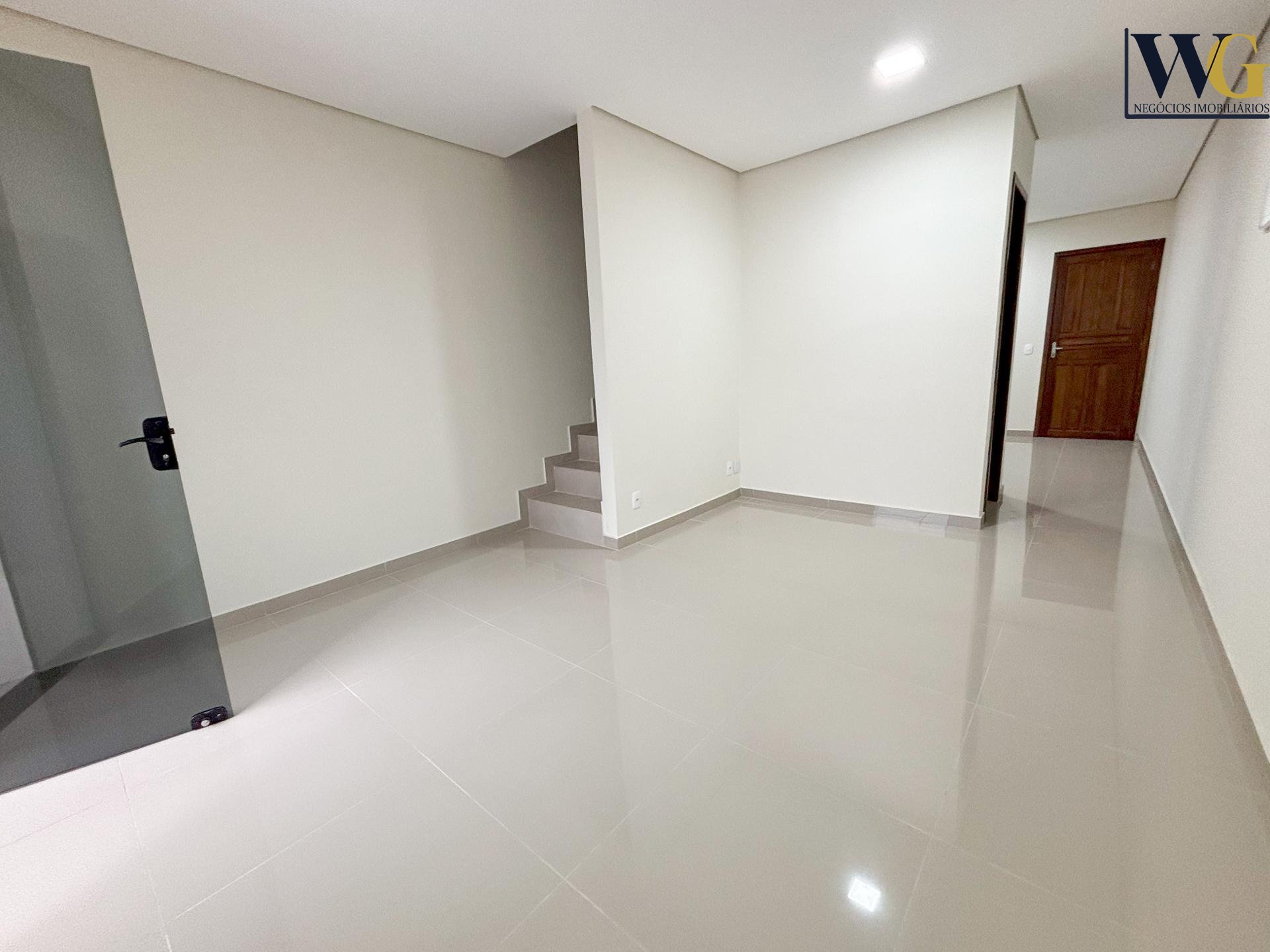 Sobrado Novo à Venda no Bairro Aventureiros | Joinville | Pron...
