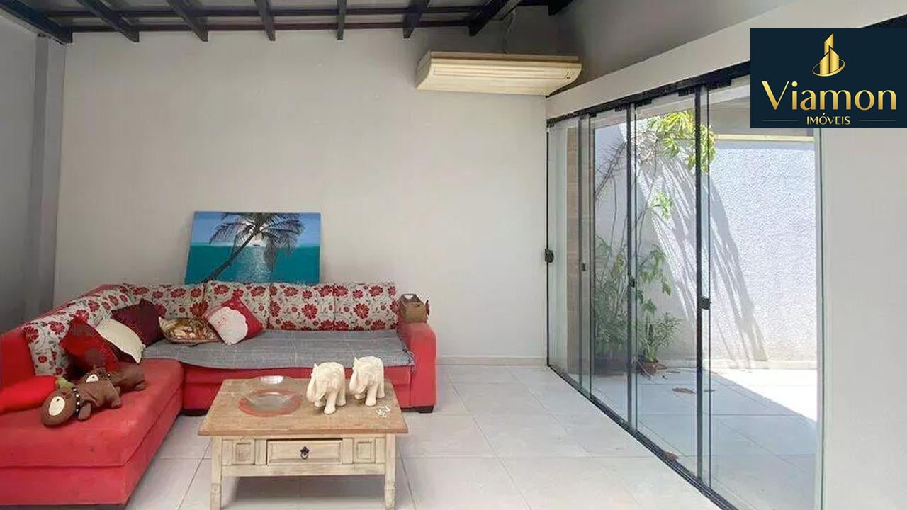 Casa térrea com 2 suítes, espaço gourmet e excelente localizaç...