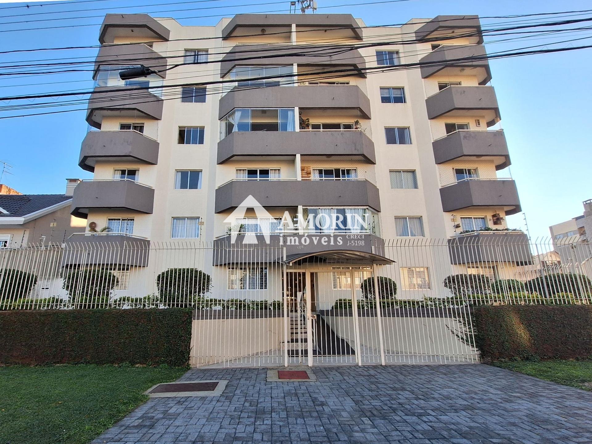Apartamento à Venda no Ahú | Alto Padrão Reformado| Curitiba