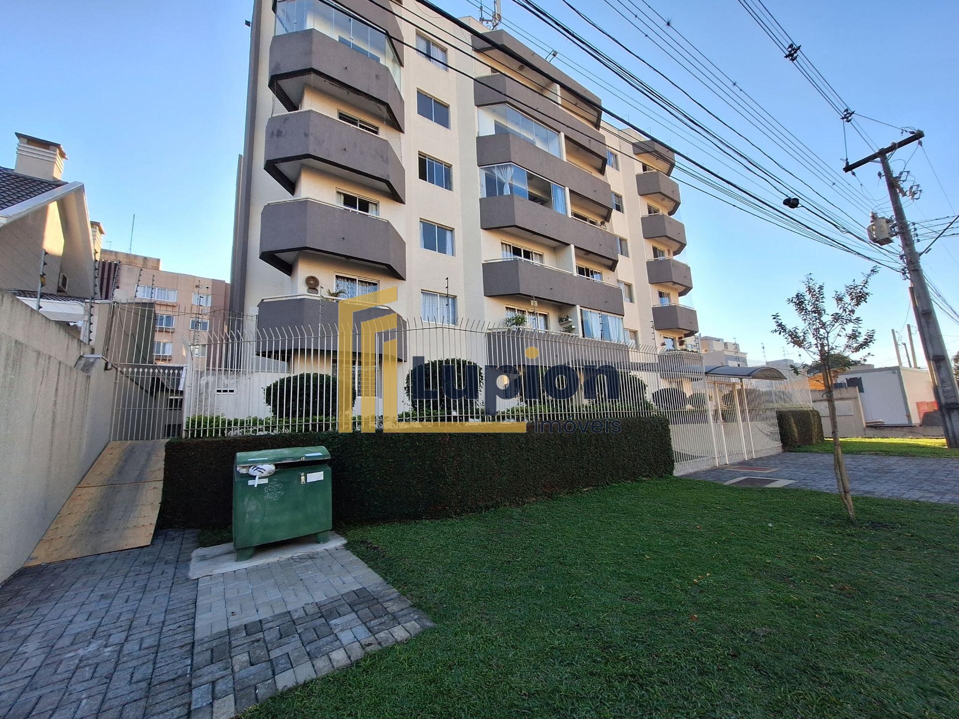 Apartamento à Venda no Ahú | Alto Padrão Reformado| Curitiba