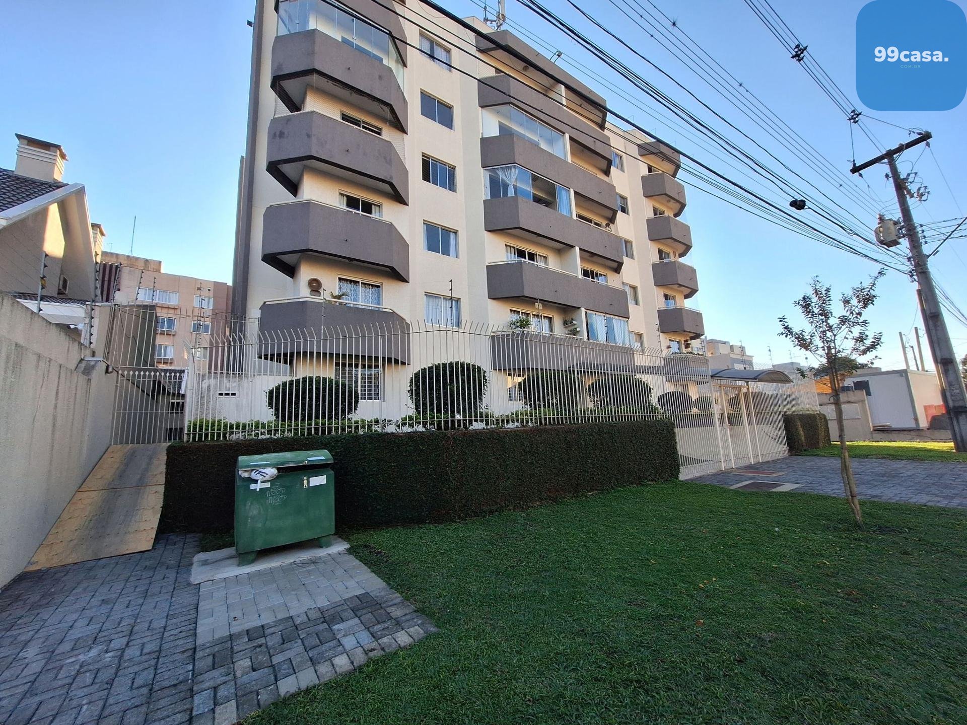 Apartamento à Venda no Ahú | Alto Padrão Reformado| Curitiba