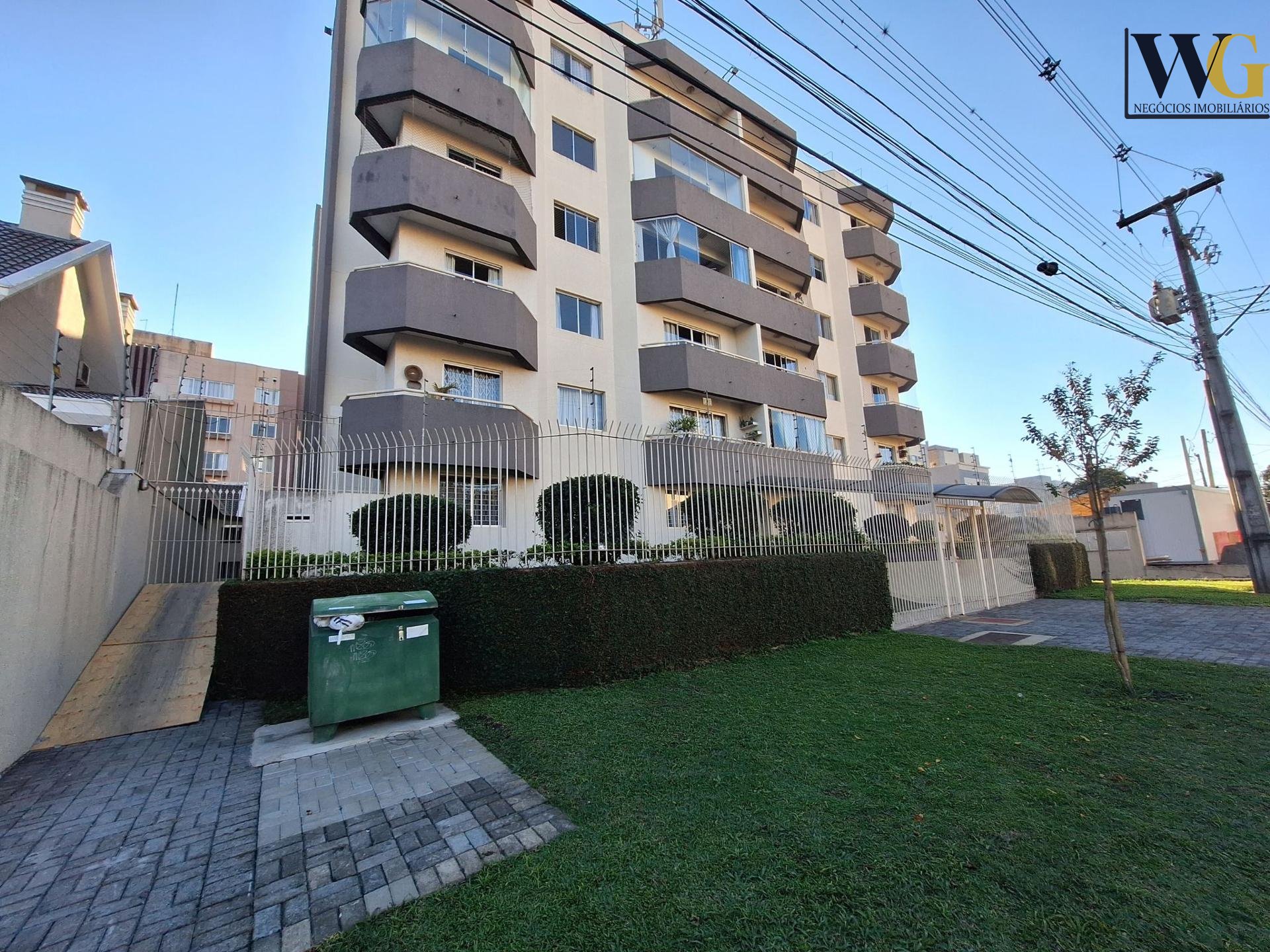 Apartamento à Venda no Ahú | Alto Padrão Reformado| Curitiba