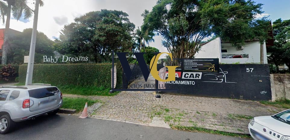 Terreno ZR2.1 com 644m  no Mercês | Ideal para 4 Sobrados