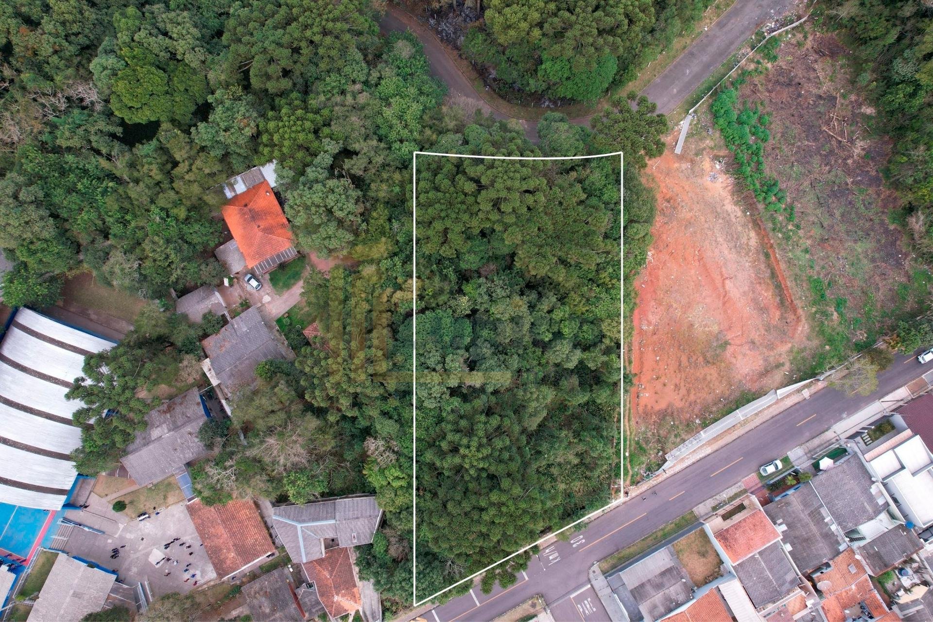 Terreno 2.503m  ZR2.1 | Frente para 2 ruas, bosque preservado ...
