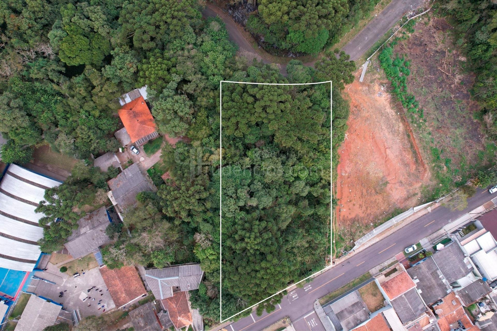 Terreno 2.503m  ZR2.1 | Frente para 2 ruas, bosque preservado ...