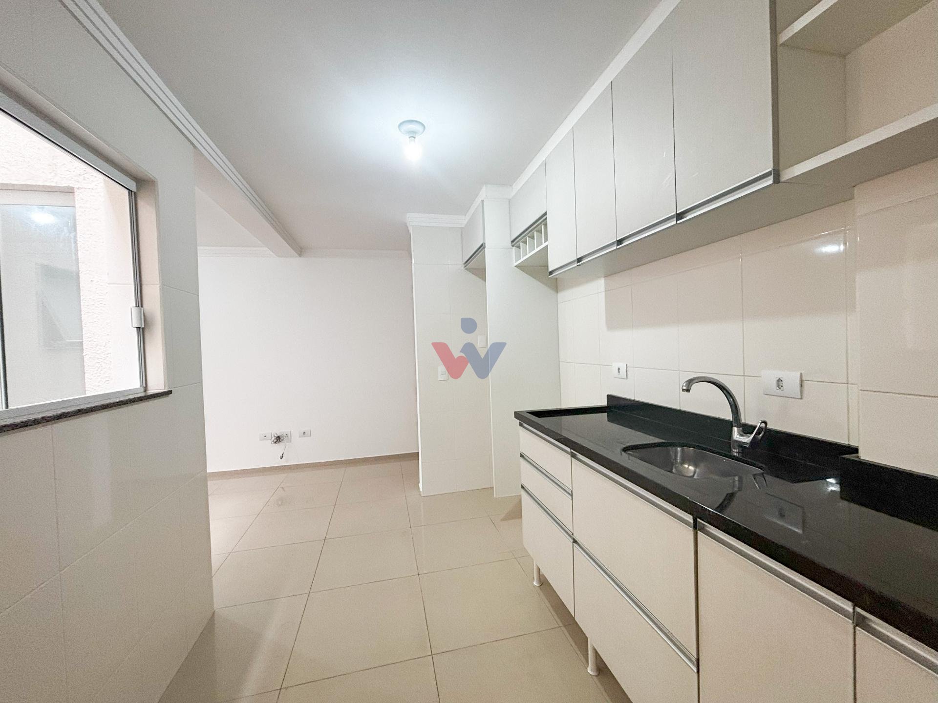 Apartamento no Bom Jesus em São José dos Pinhais com 2 quartos...