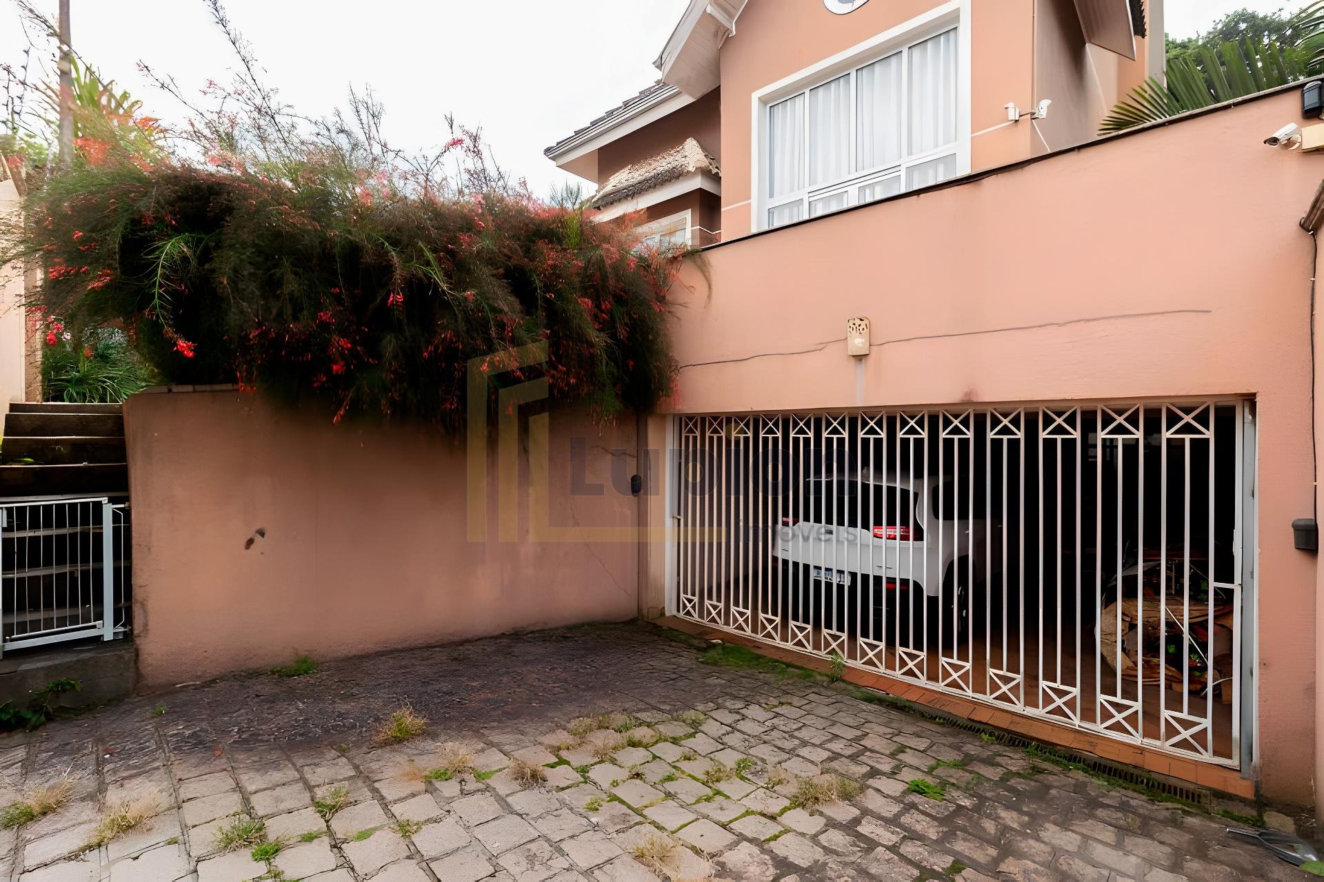 Casa 3 Suítes | Espaço Gourmet e Quintal - Abranches, Curitiba PR