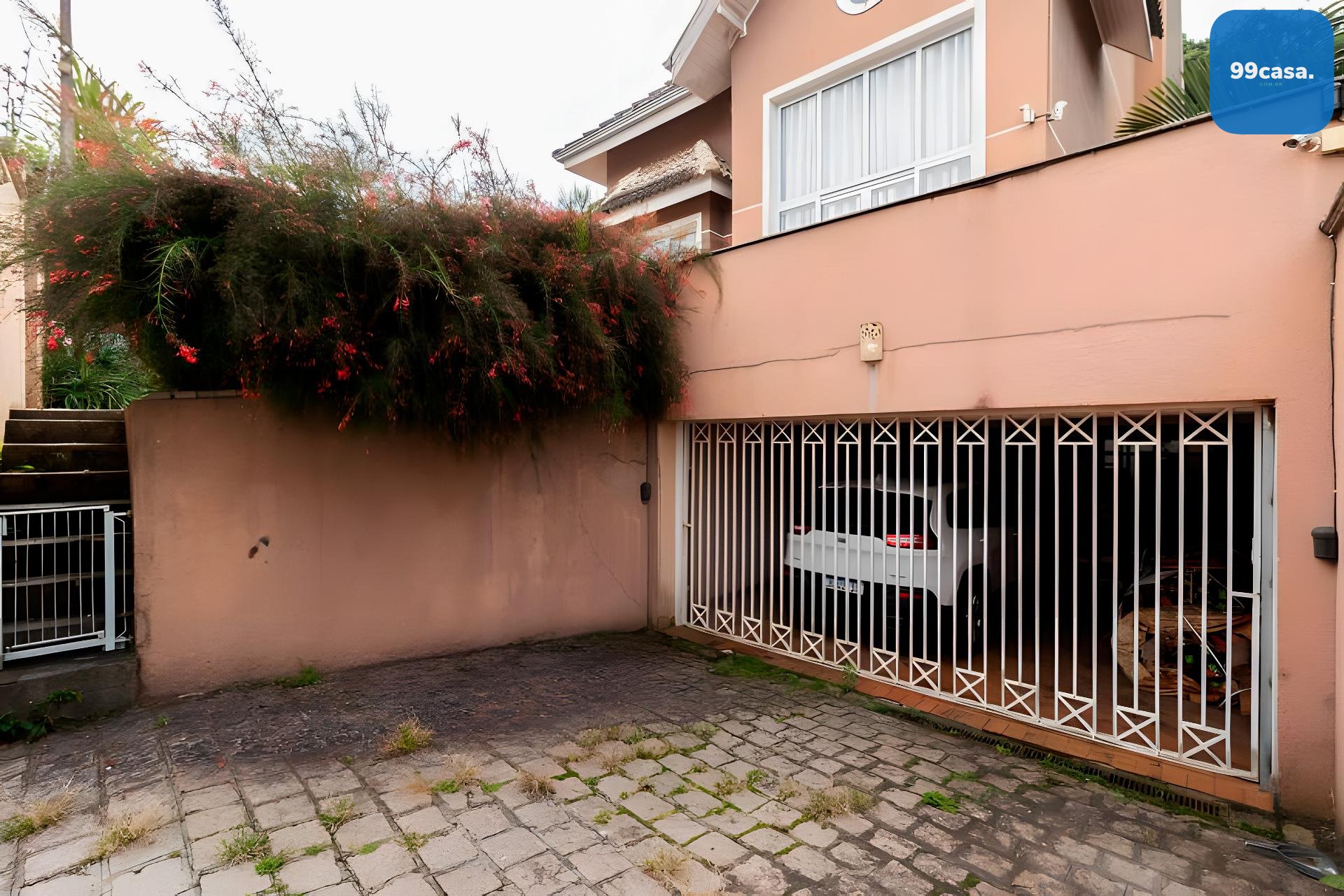 Casa 3 Suítes | Espaço Gourmet e Quintal - Abranches, Curitiba PR