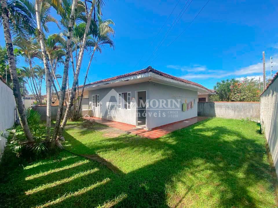 Casa Litoral Paraná | 2 Quartos, Praia a 2 Quadras, Condomínio...