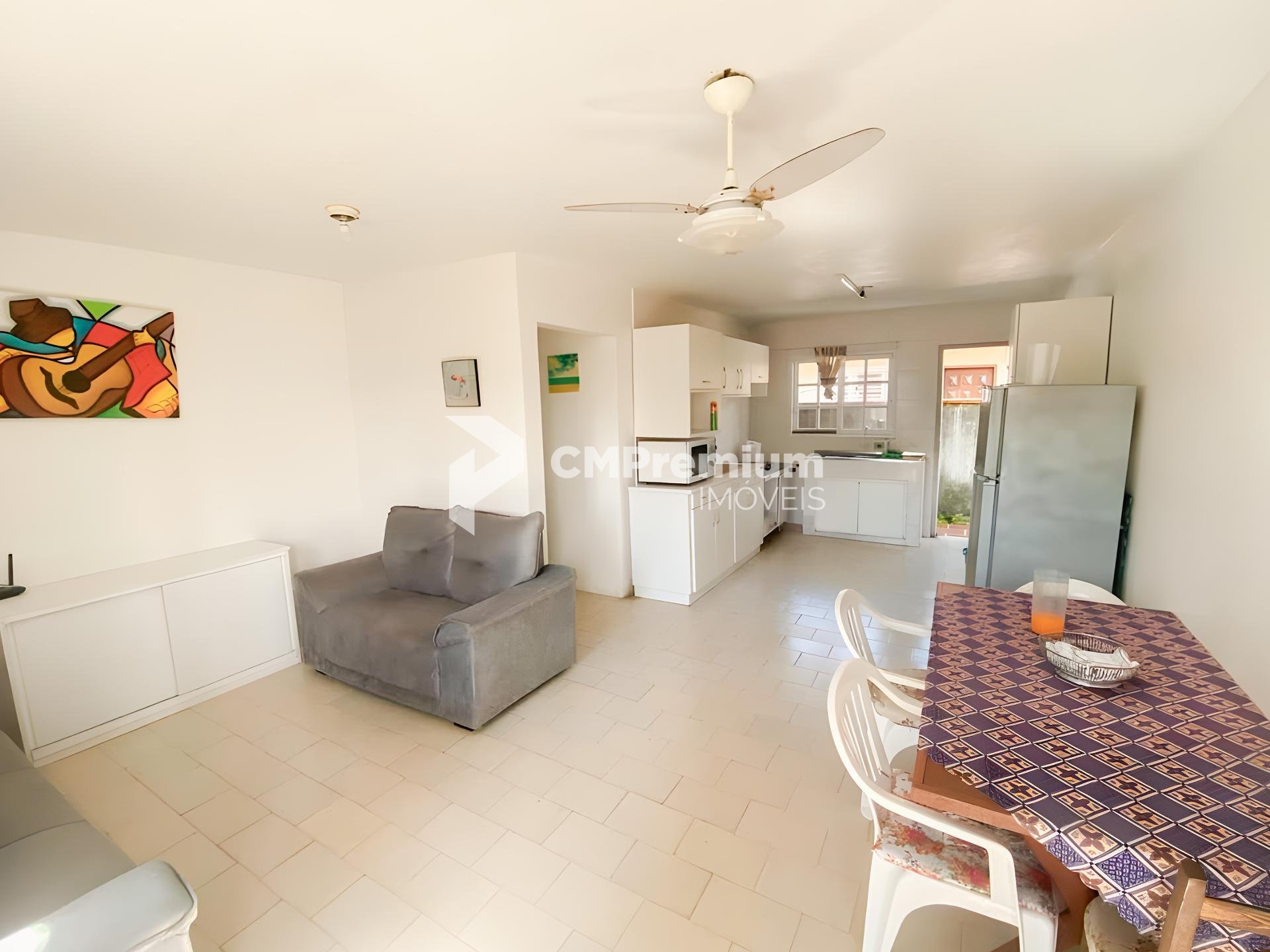 Casa Litoral Paraná | 2 Quartos, Praia a 2 Quadras, Condomínio...