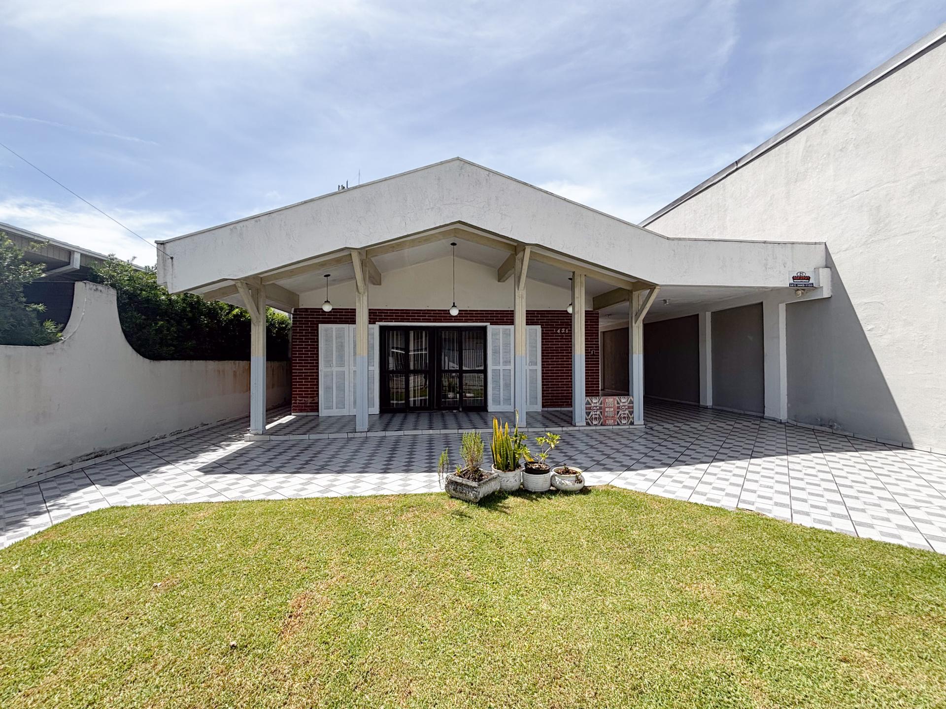 Casa Temporada Guaratuba Centro | 5 Quartos com Piscina | 347m 