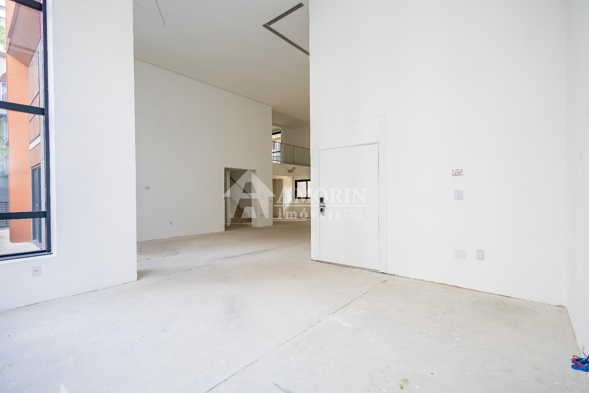 Apartamento com 4 quartos à venda, 551.00 m , Cabral, CURITIBA...
