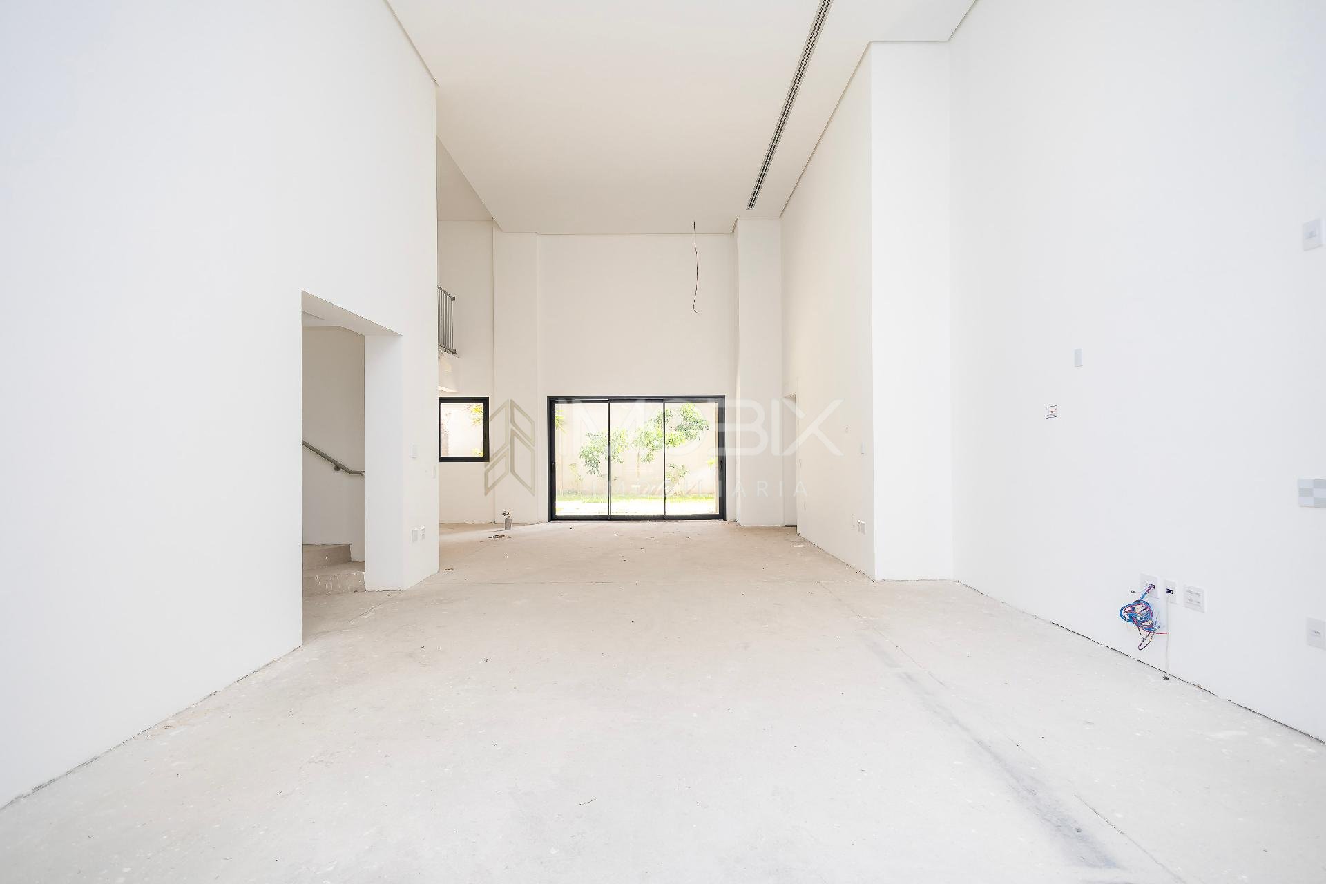 Apartamento com 4 quartos à venda, 551.00 m , Cabral, CURITIBA...