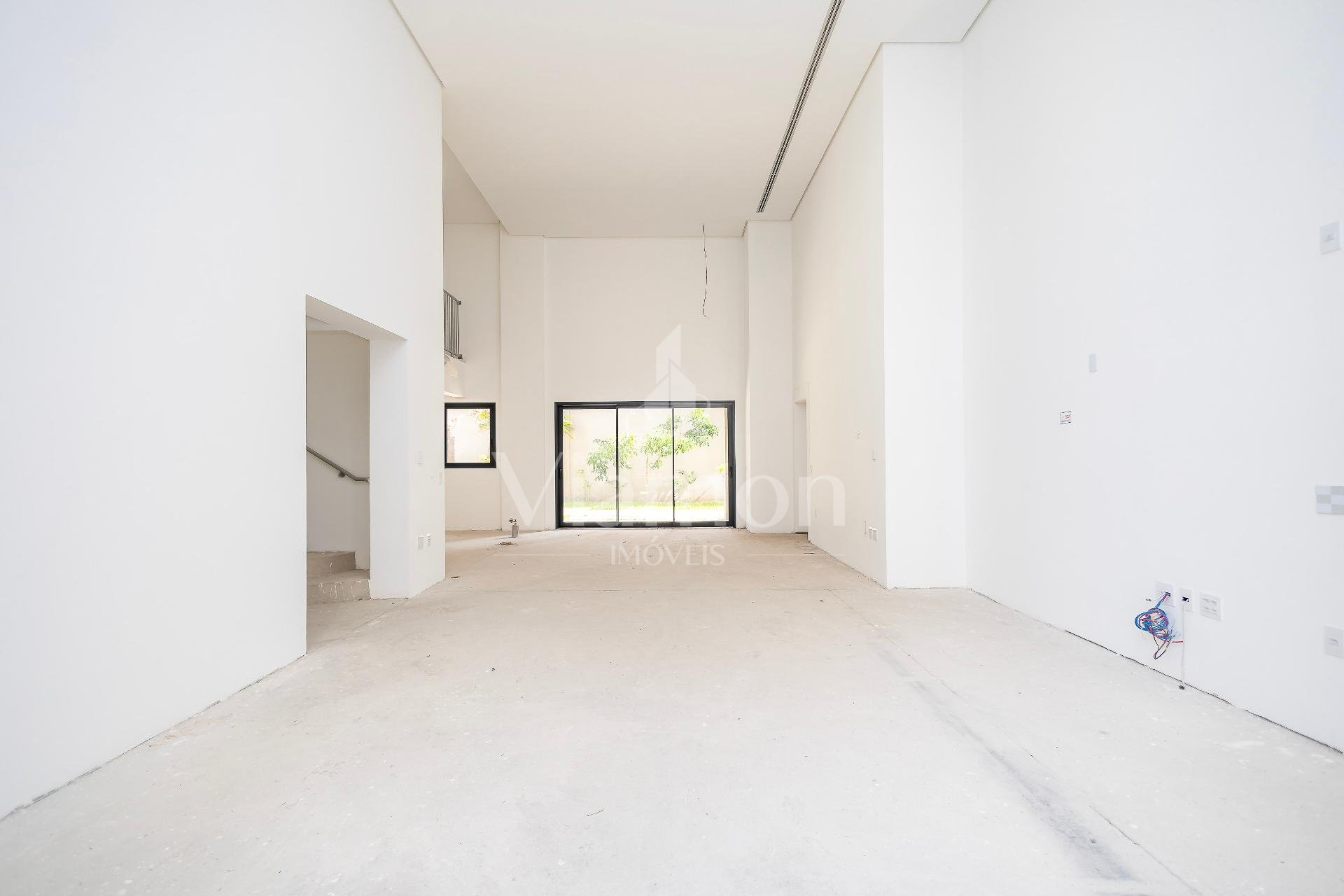 Apartamento com 4 quartos à venda, 551.00 m , Cabral, CURITIBA...