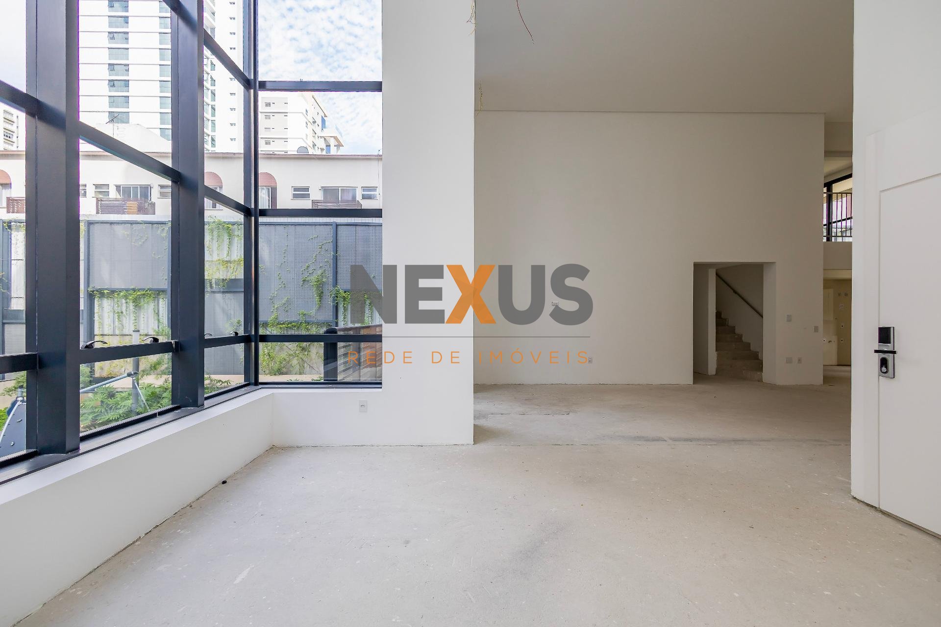 Apartamento com 4 quartos à venda, 551.00 m , Cabral, CURITIBA...