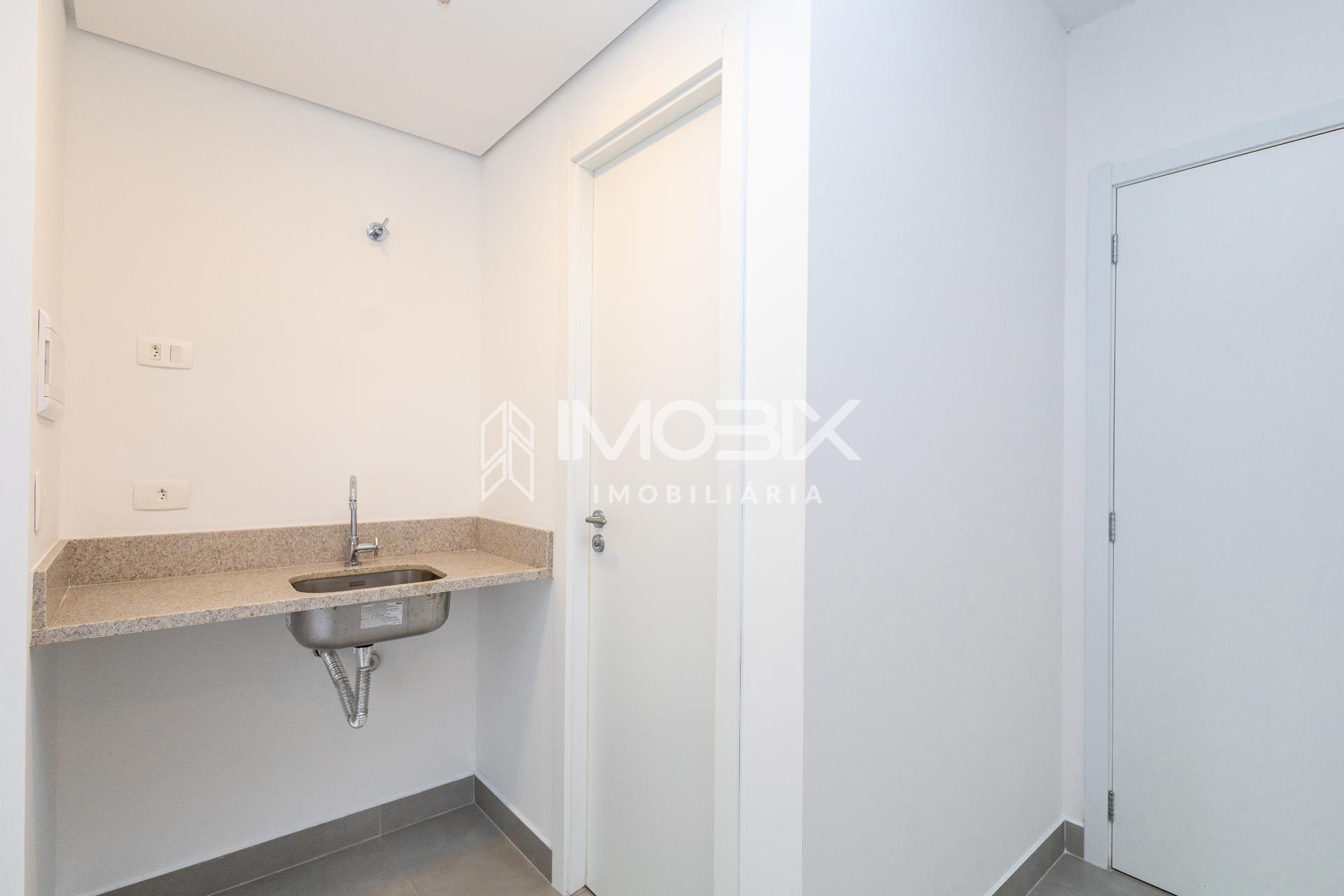 Sala Comercial à venda no Ecoville, Curitiba - PR