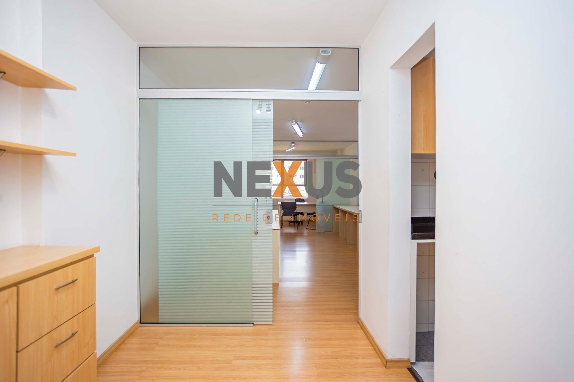 Sala Conjunto comercial para venda no Centro de Curitiba