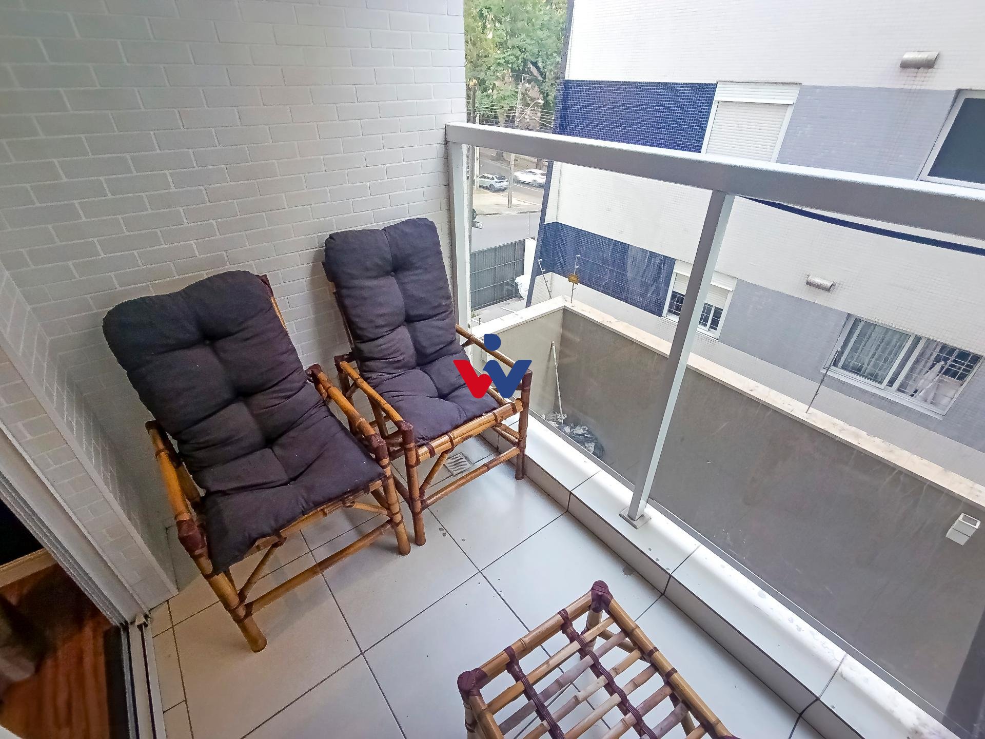 Apartamento com 2 quartos e 1 vaga à venda no Mercês em Curiti...