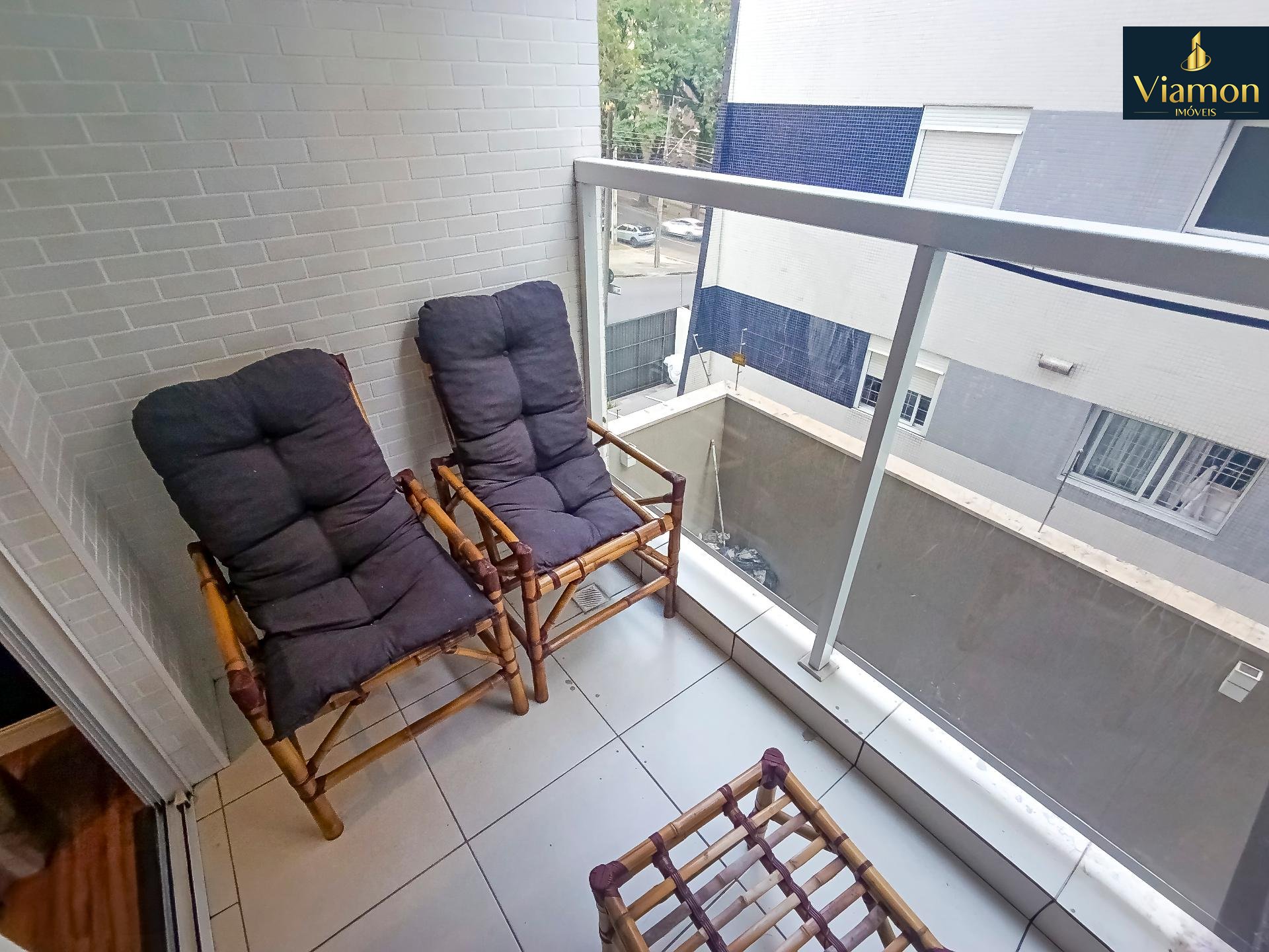 Apartamento com 2 quartos e 1 vaga à venda no Mercês em Curiti...