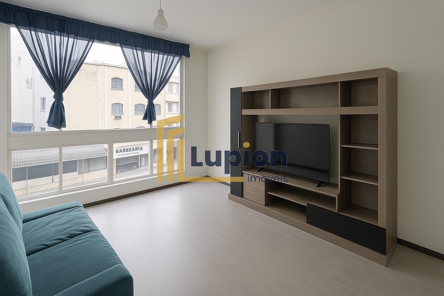 Apartamento de 1 Quarto no Centro de Curitiba, com 45m , em Ót...