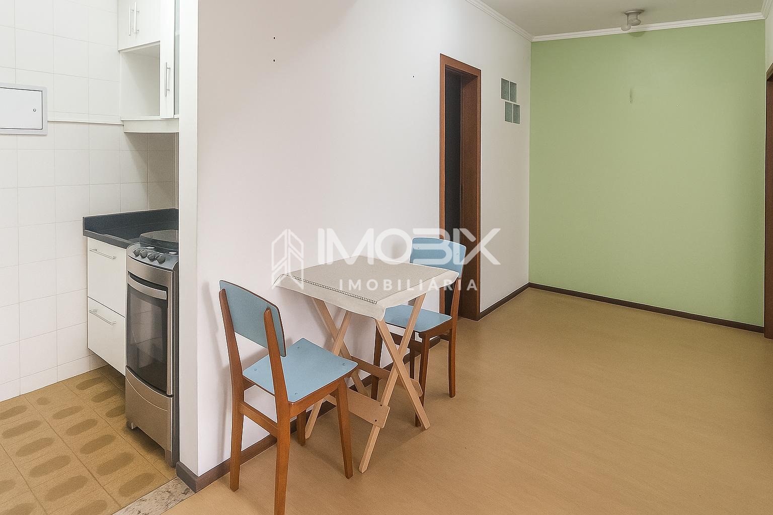 Apartamento de 1 Quarto no Centro de Curitiba, com 45m , em Ót...