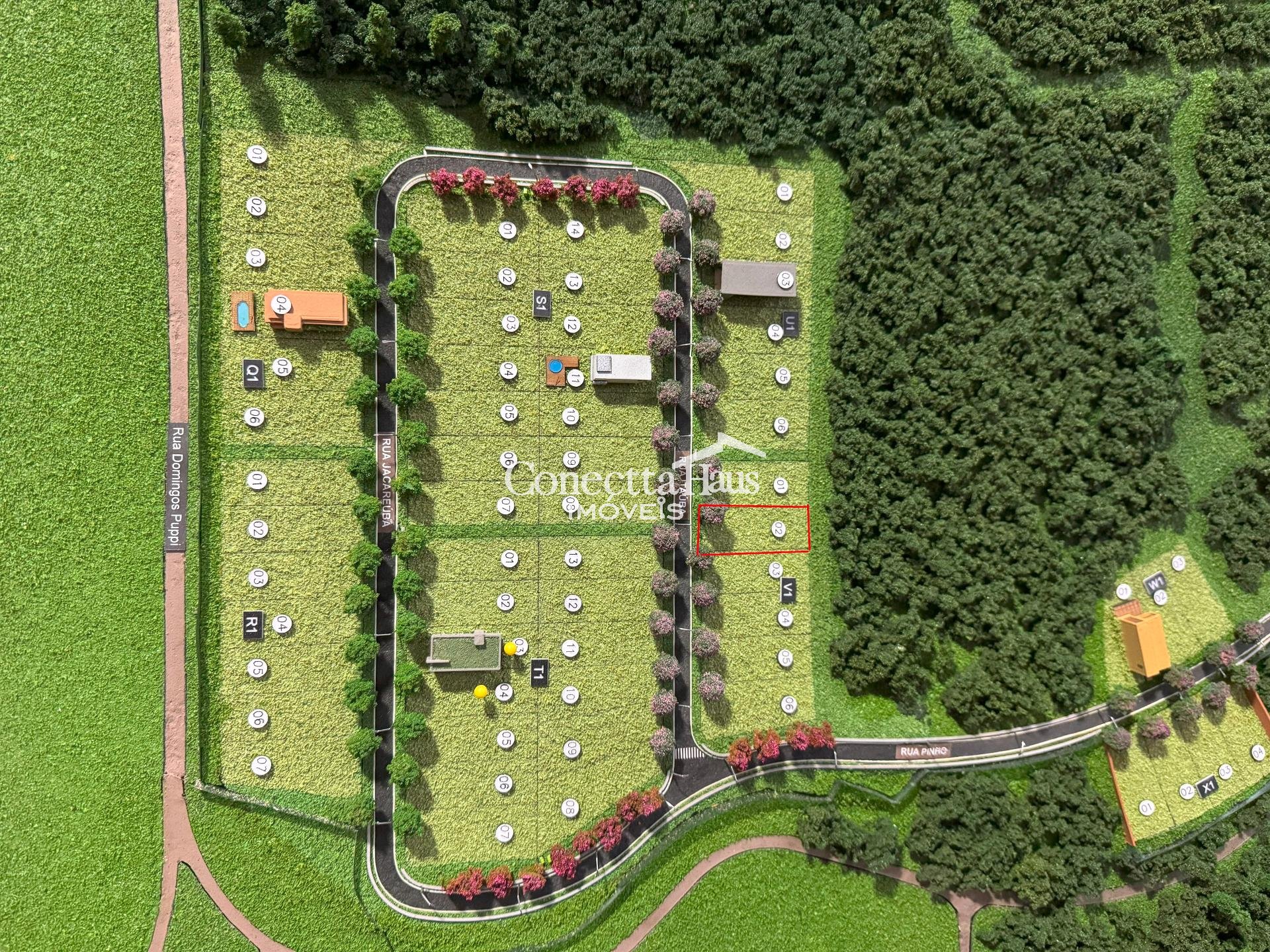 Terreno Lote à venda no Alphaville Paraná em Campo Largo com f...