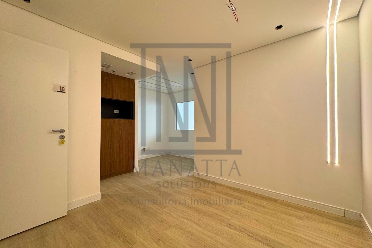 Sala comercial à venda no Opus One Ecoville em Curitiba