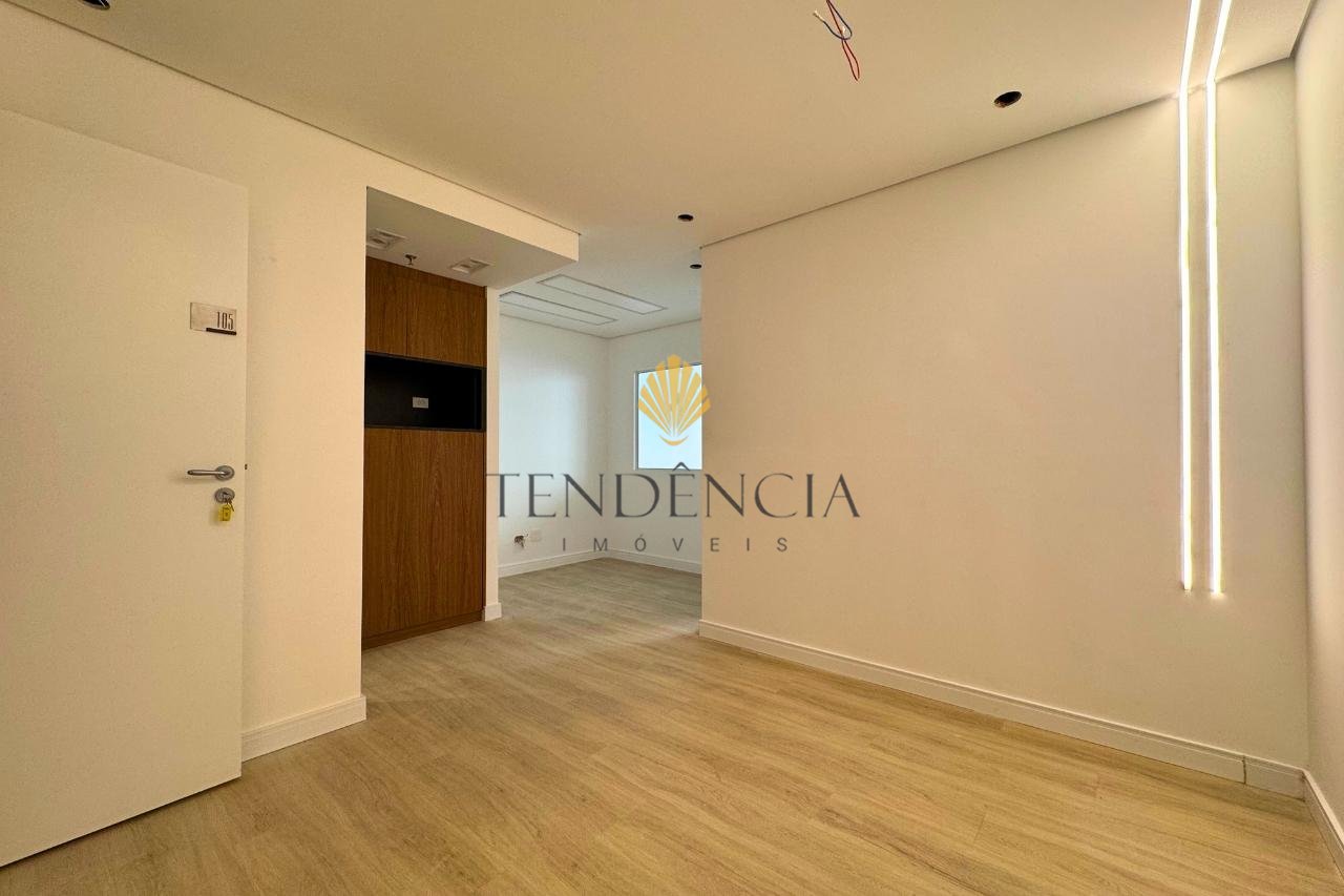 Sala comercial à venda no Opus One Ecoville em Curitiba